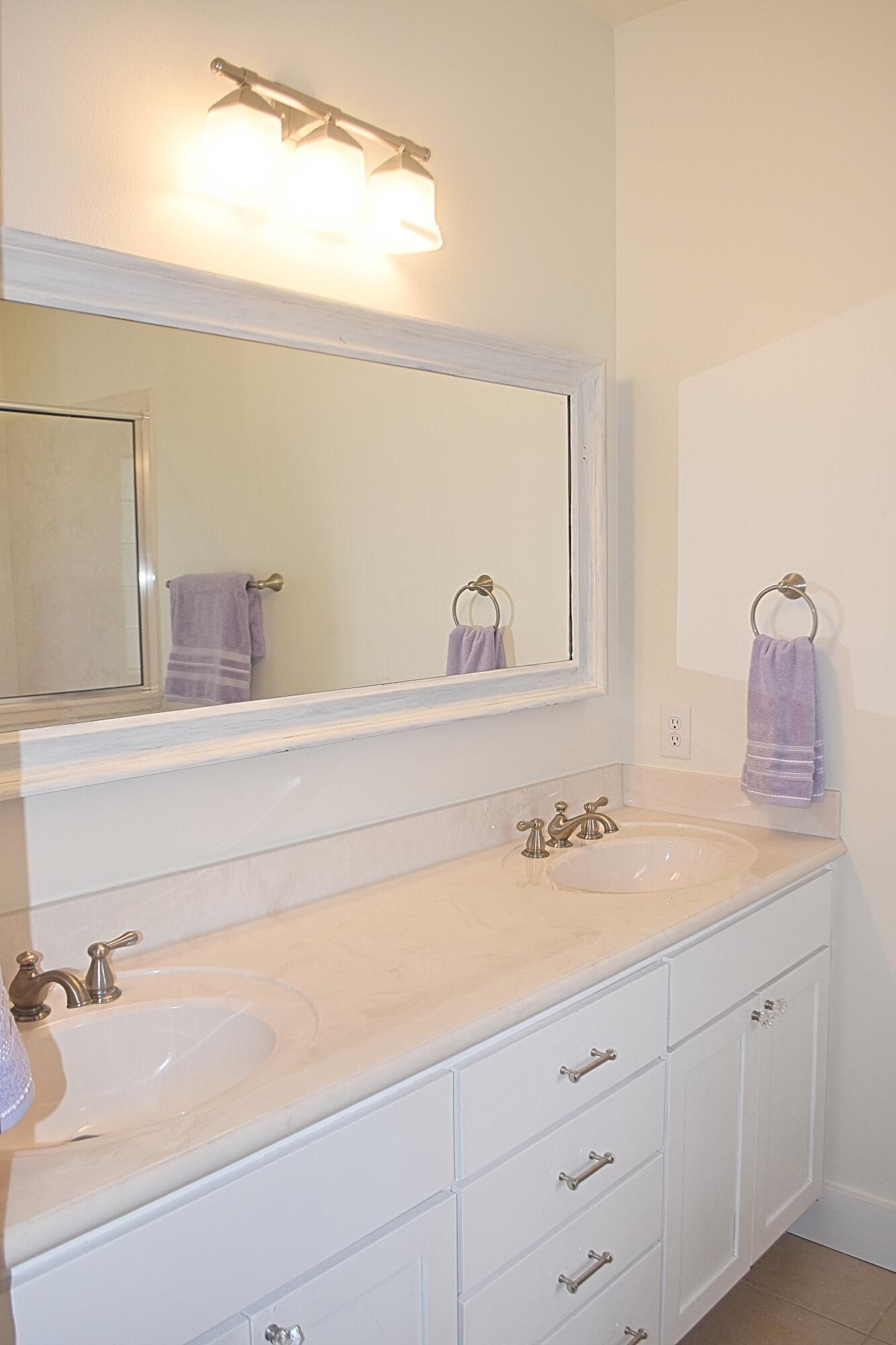 EDEN ACRES UNREC - Residential