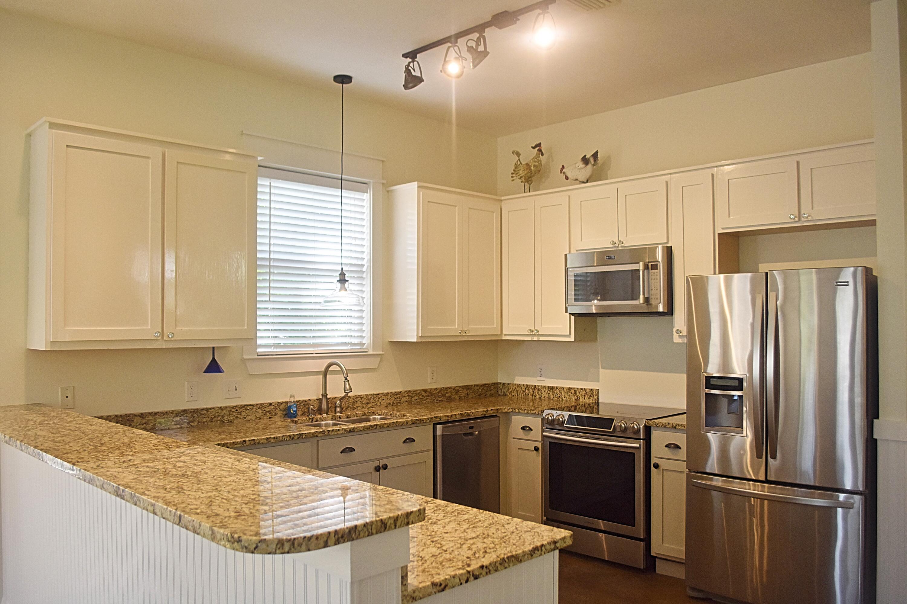 EDEN ACRES UNREC - Residential