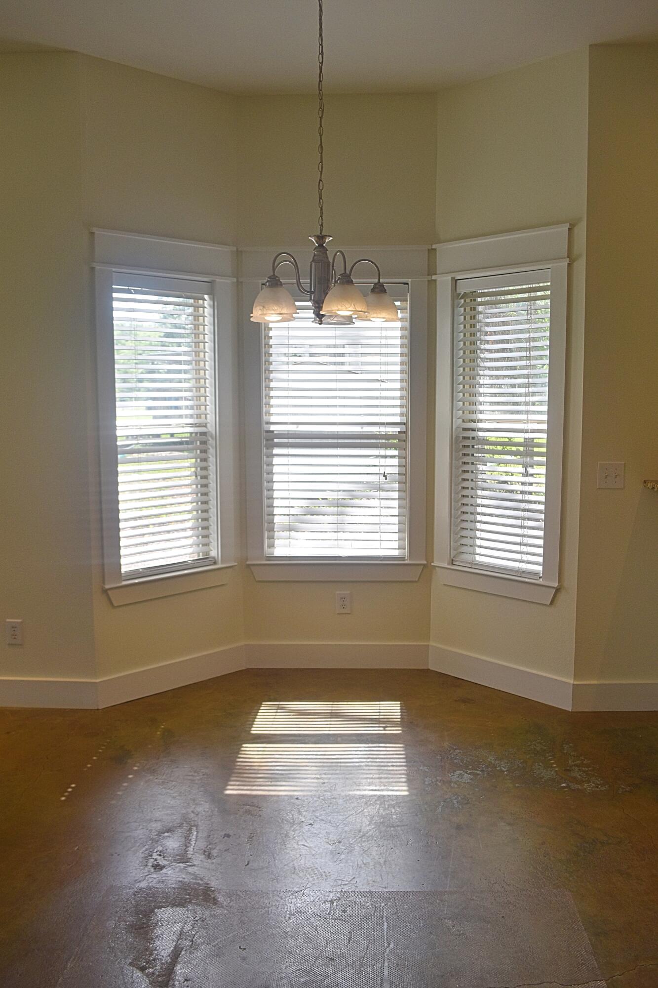 EDEN ACRES UNREC - Residential