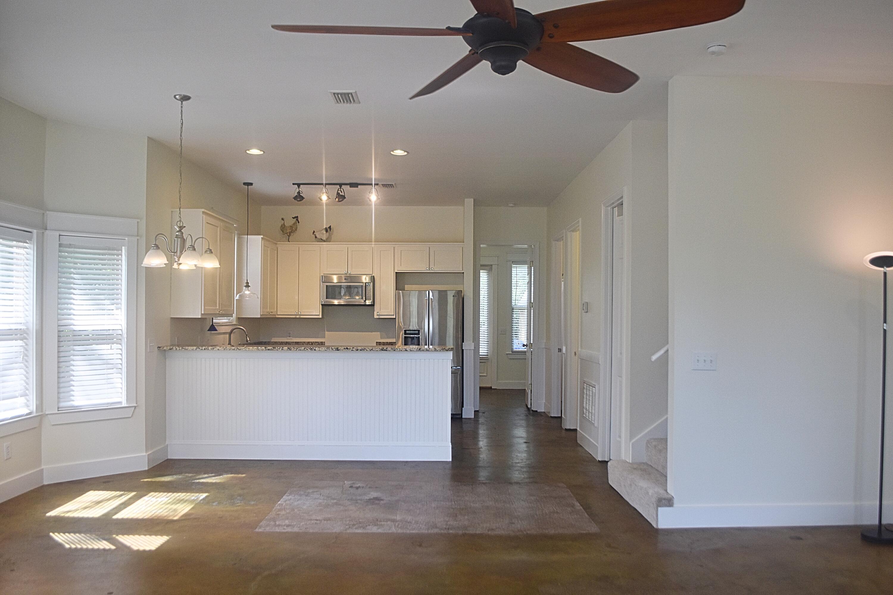 EDEN ACRES UNREC - Residential