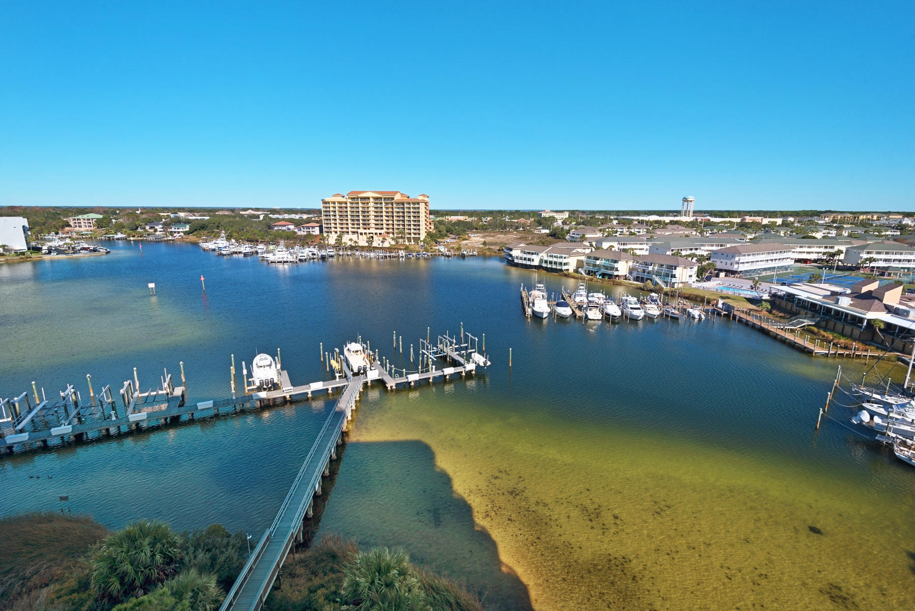 HARBOR LANDING - Residential