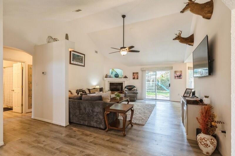 WINDSOR FOREST - Residential