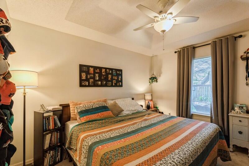 WINDSOR FOREST - Residential