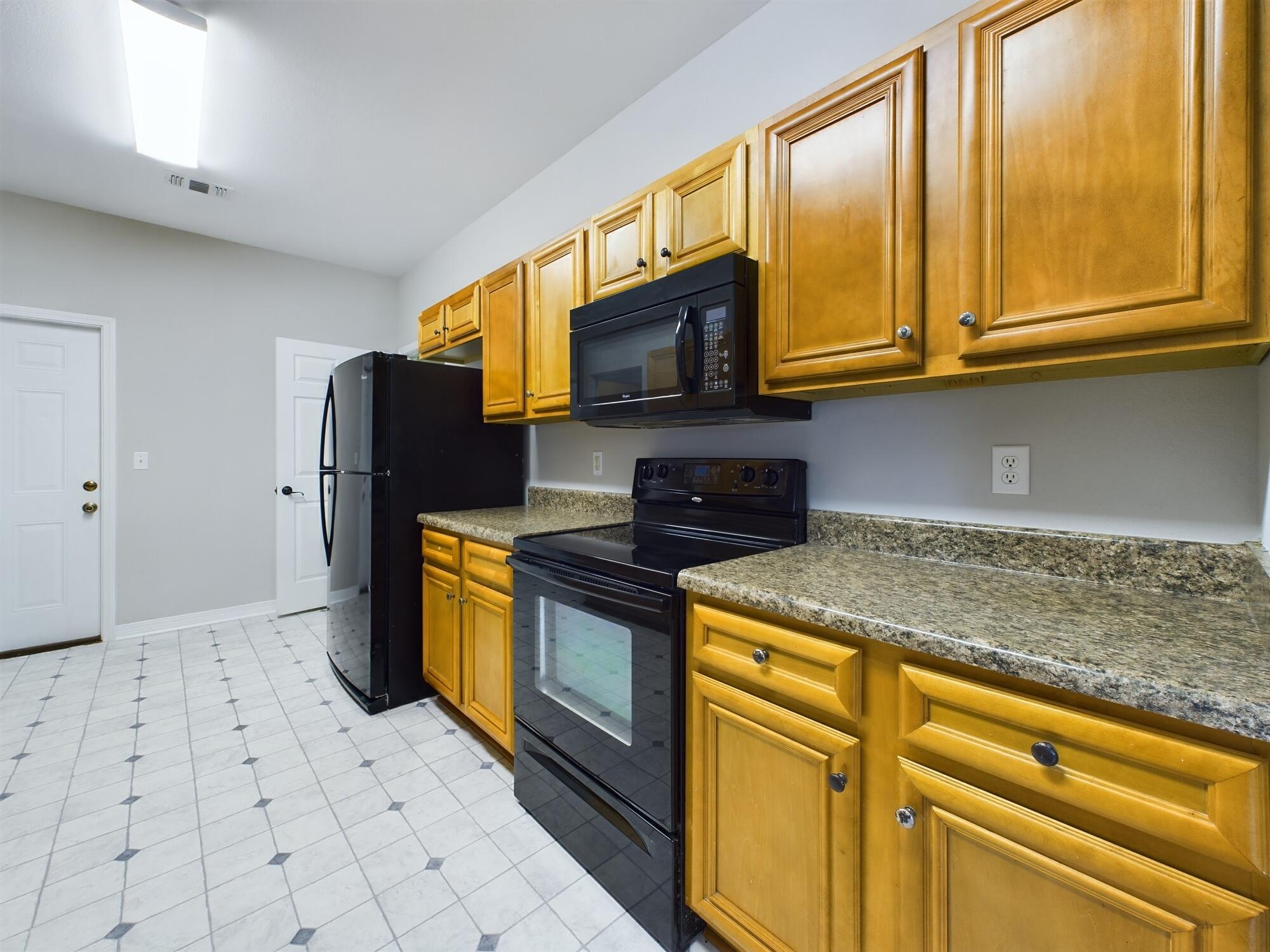 HERITAGE MANOR - Residential