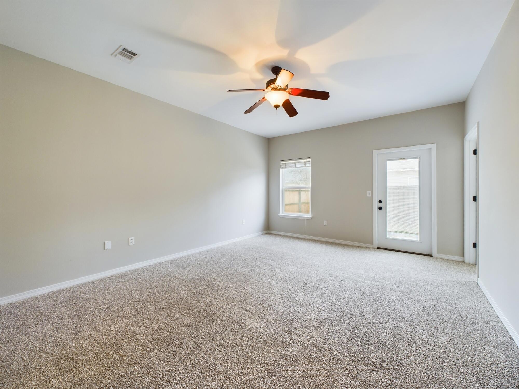 HERITAGE MANOR - Residential