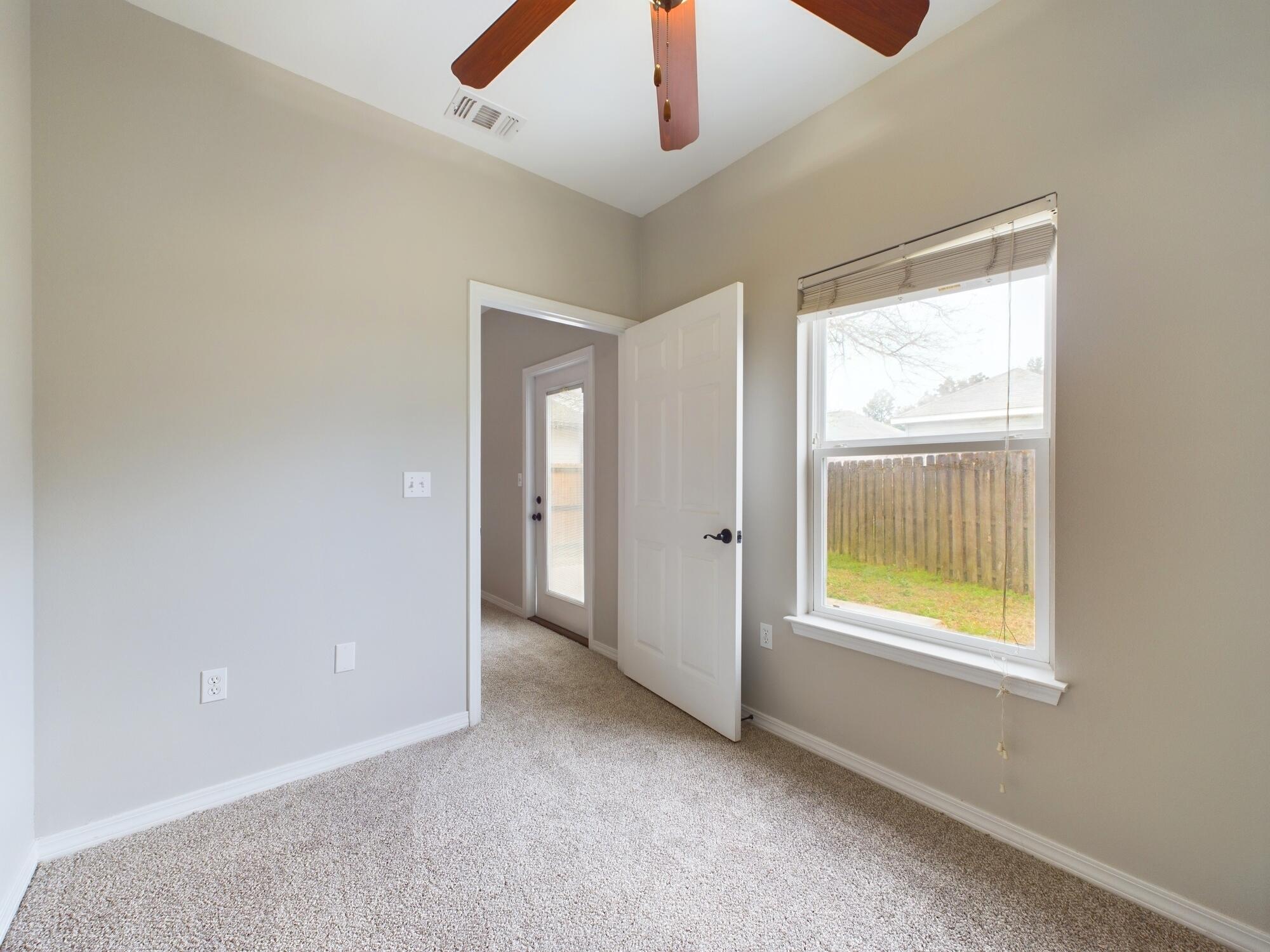 HERITAGE MANOR - Residential