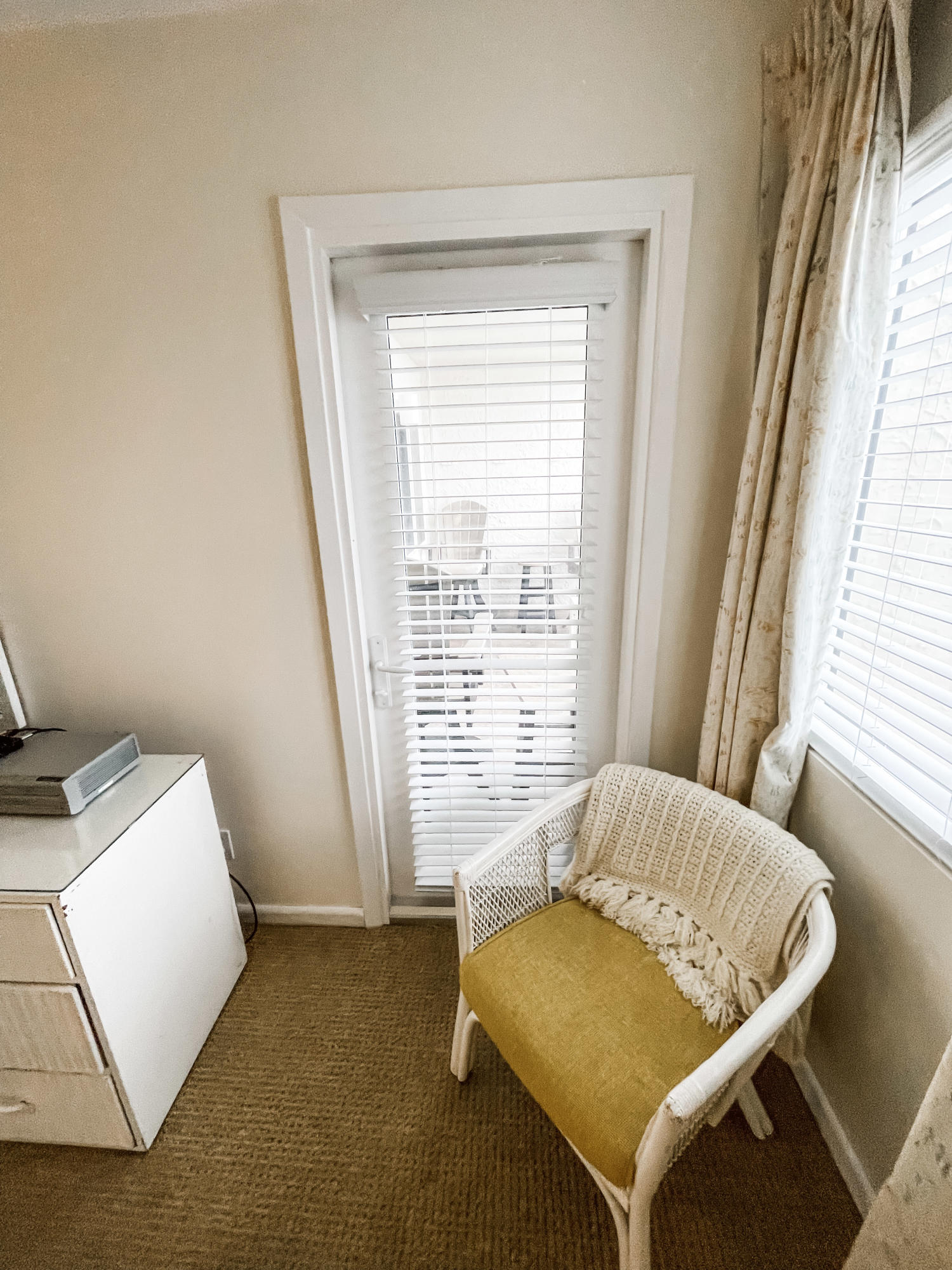 HOLIDAY SURF & RACQUET CLUB - Residential