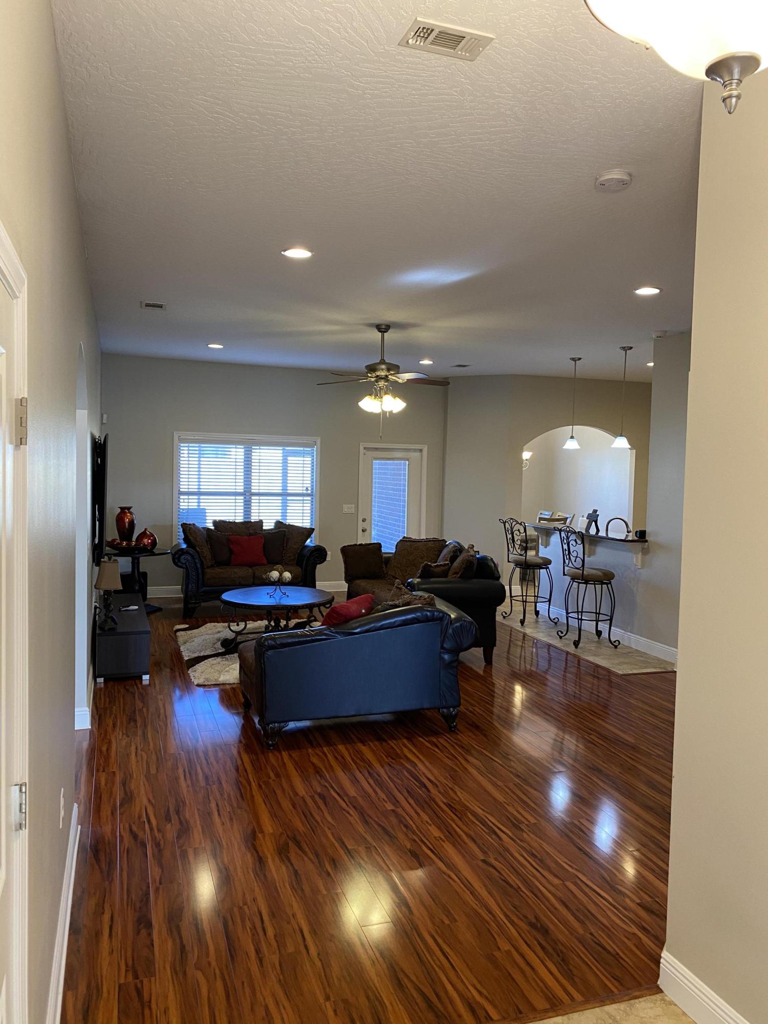 FOUR WINDS S/D - Residential