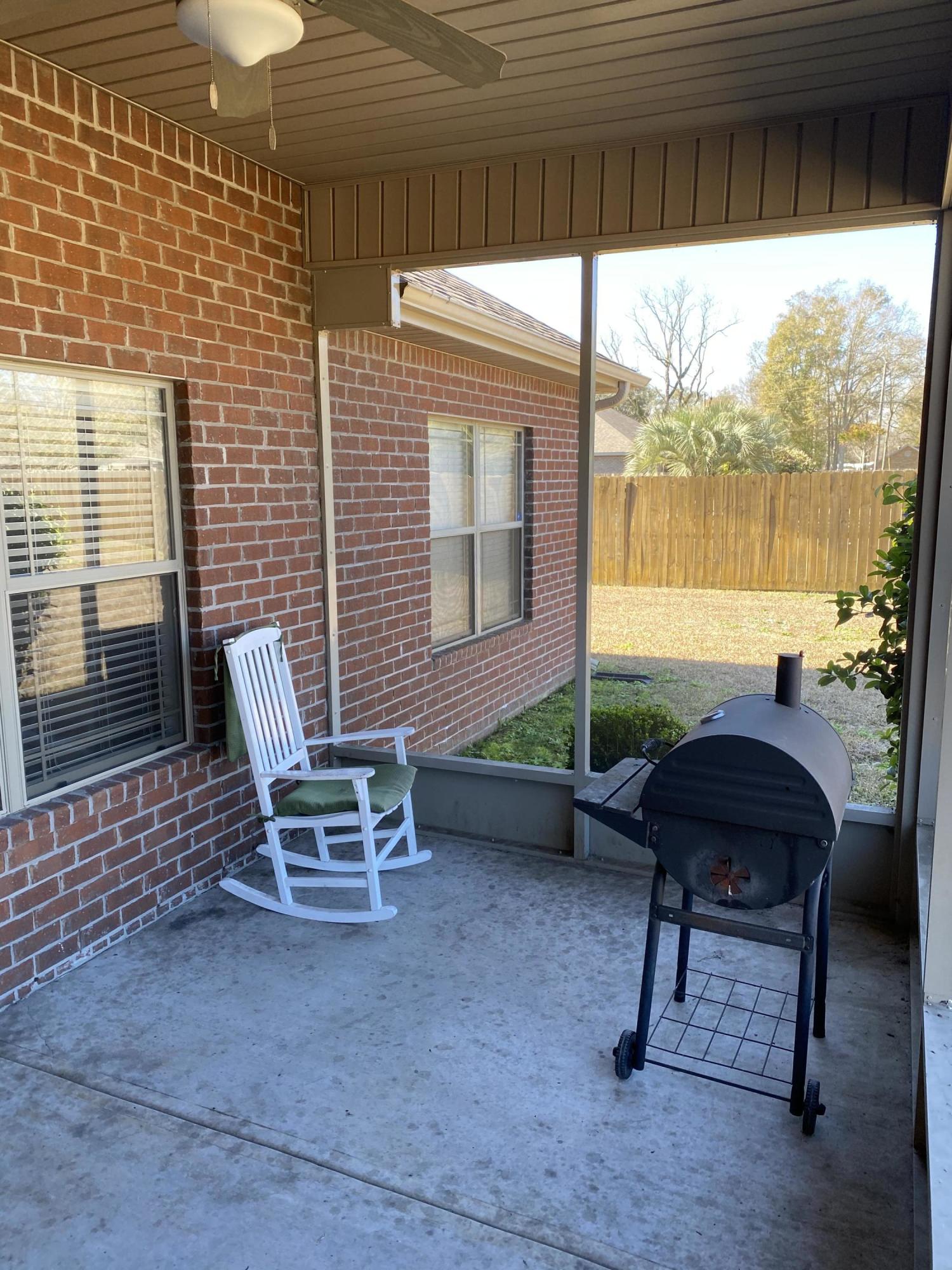 FOUR WINDS S/D - Residential