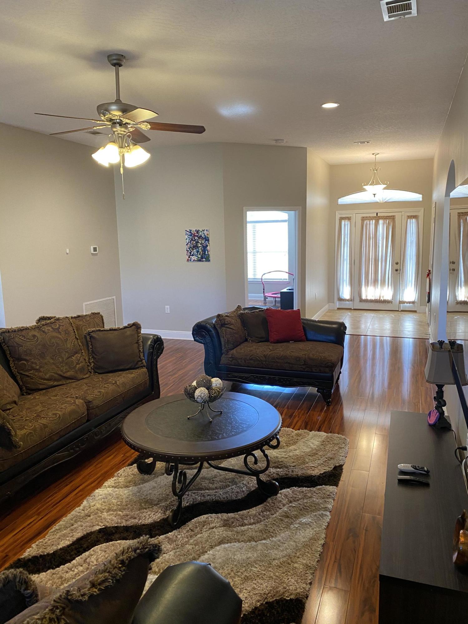 FOUR WINDS S/D - Residential