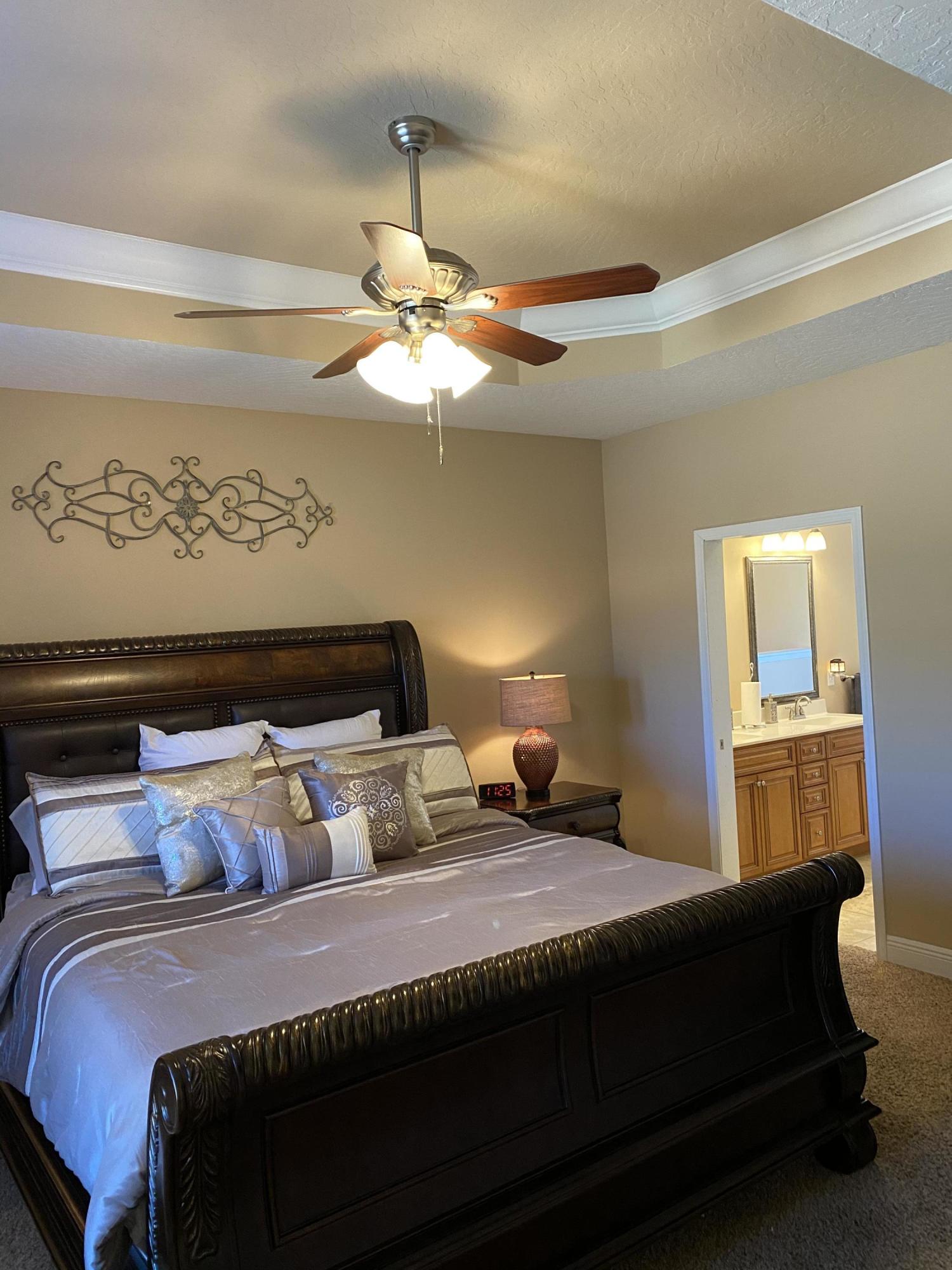 FOUR WINDS S/D - Residential