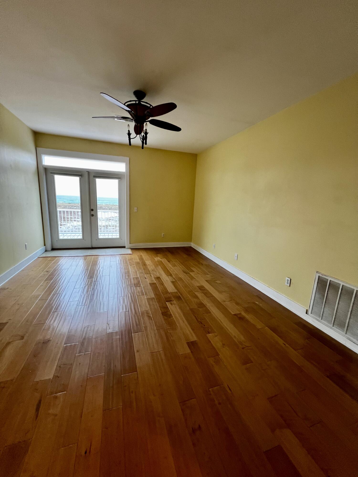 NAVARRE BEACH RESIDENTIAL SEC 2 - Residential Lease