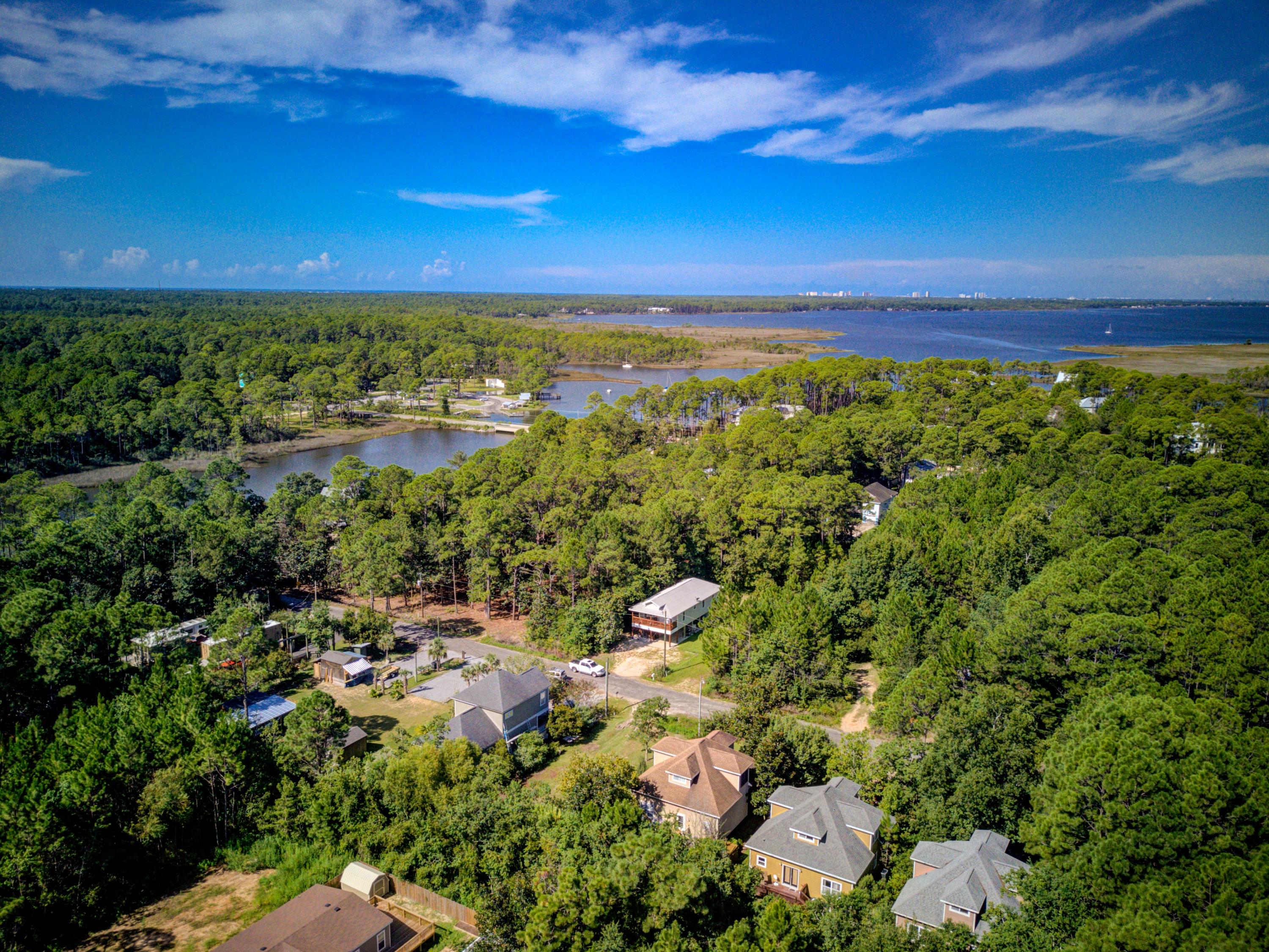 TOWN OF SANTA ROSA - Residential