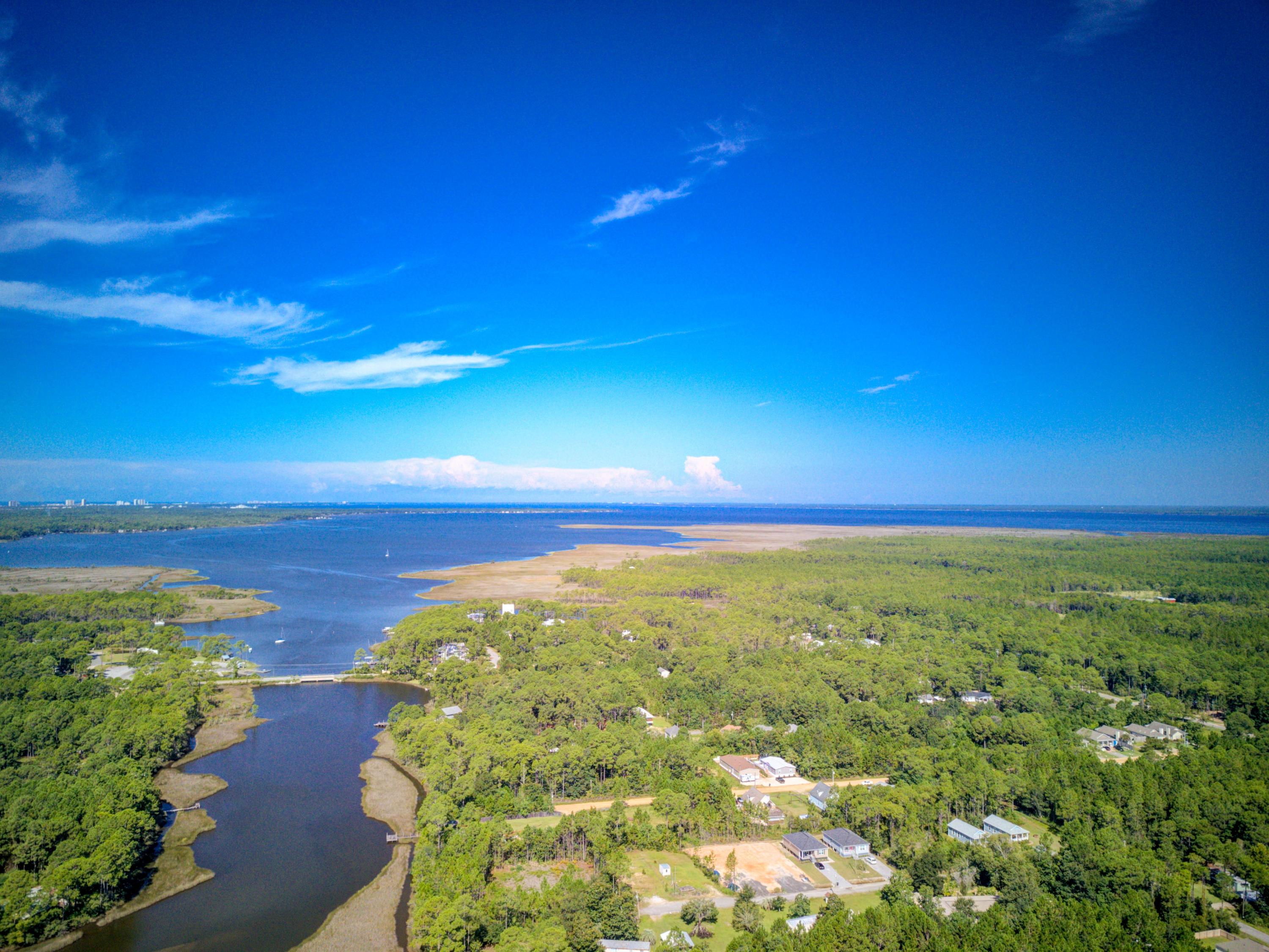 TOWN OF SANTA ROSA - Residential