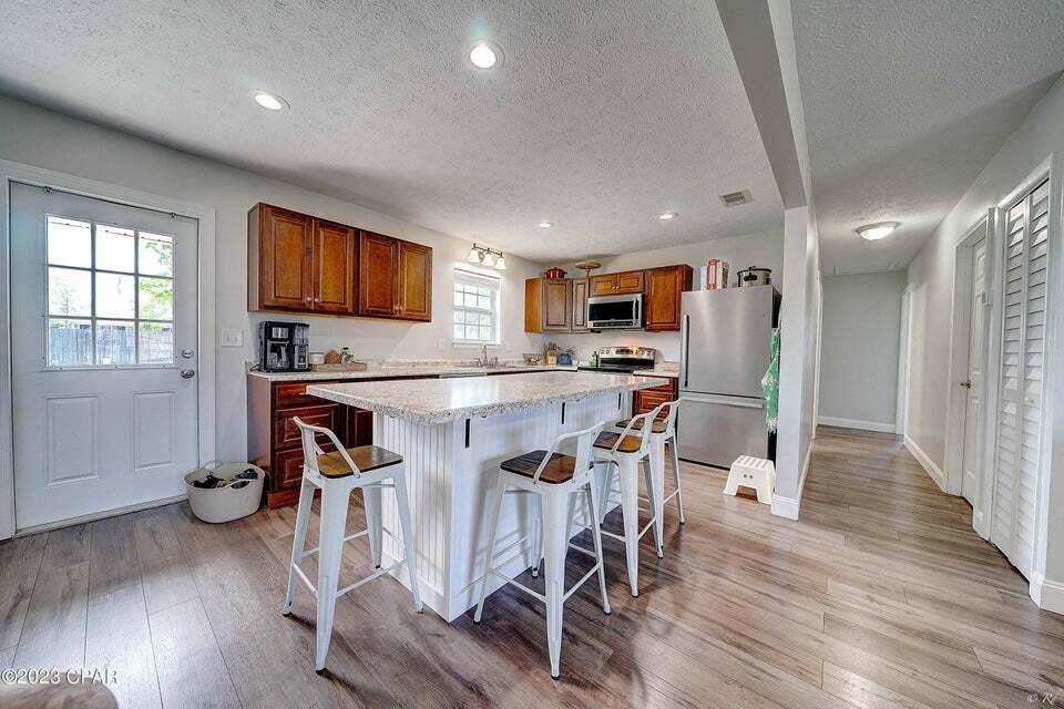 LYNN HAVEN - Residential