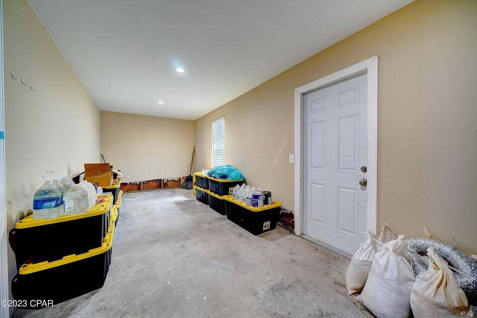 LYNN HAVEN - Residential