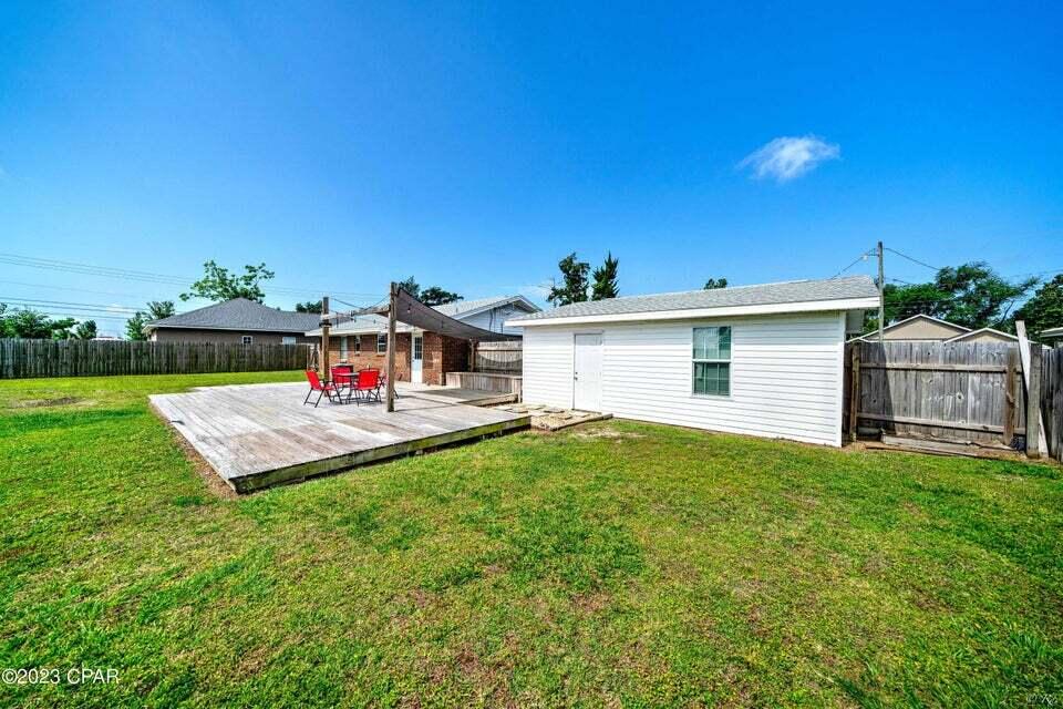 LYNN HAVEN - Residential