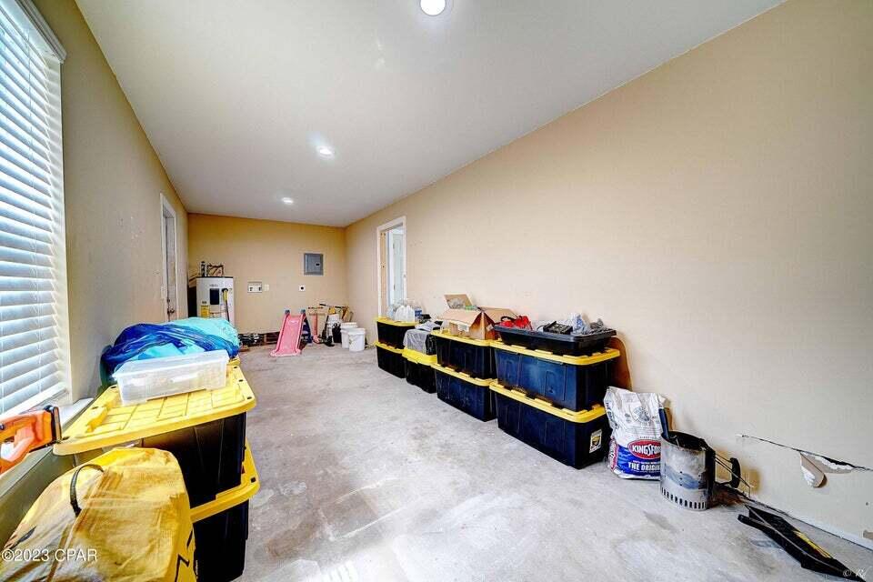 LYNN HAVEN - Residential