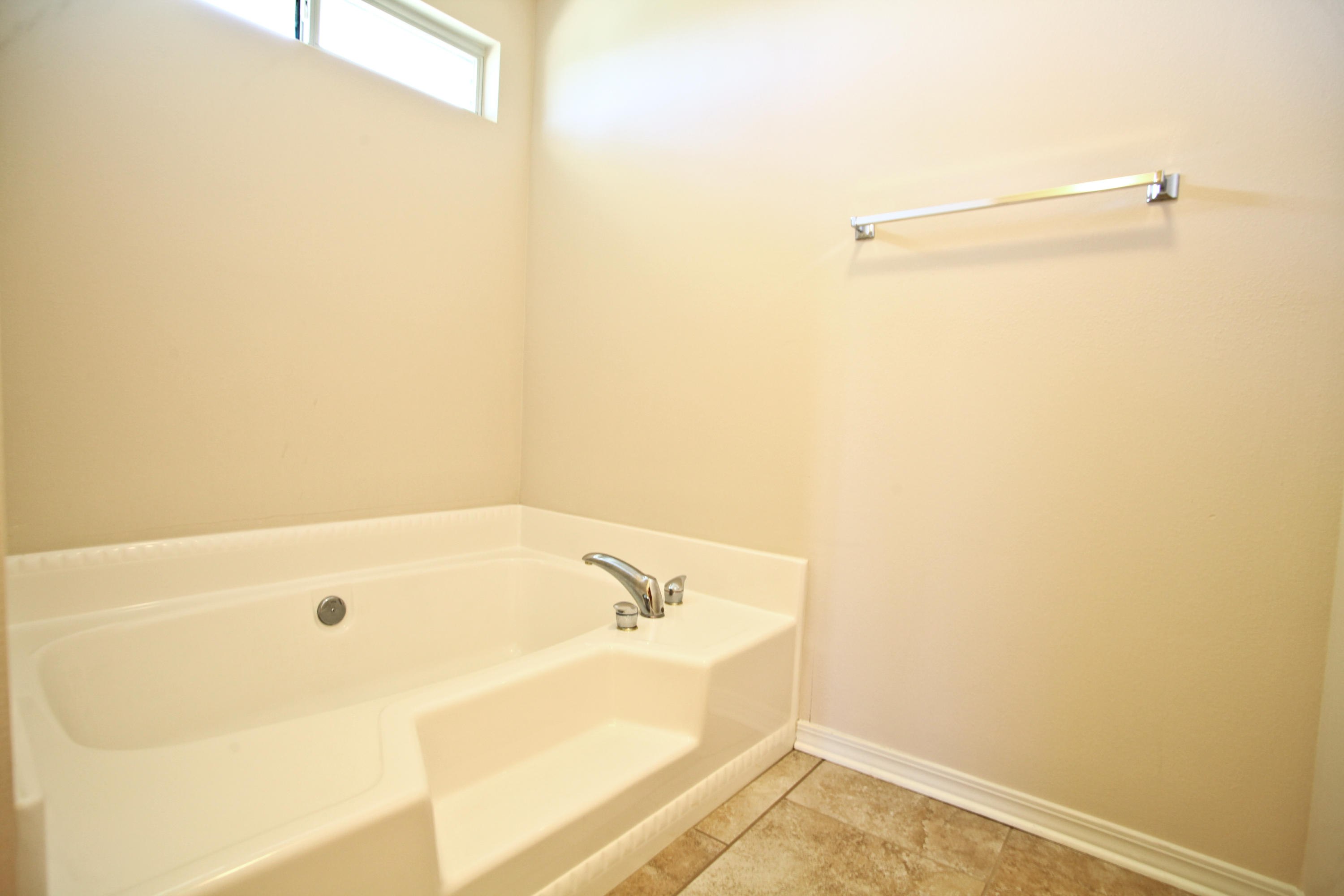 ROSS CROSSING - Residential