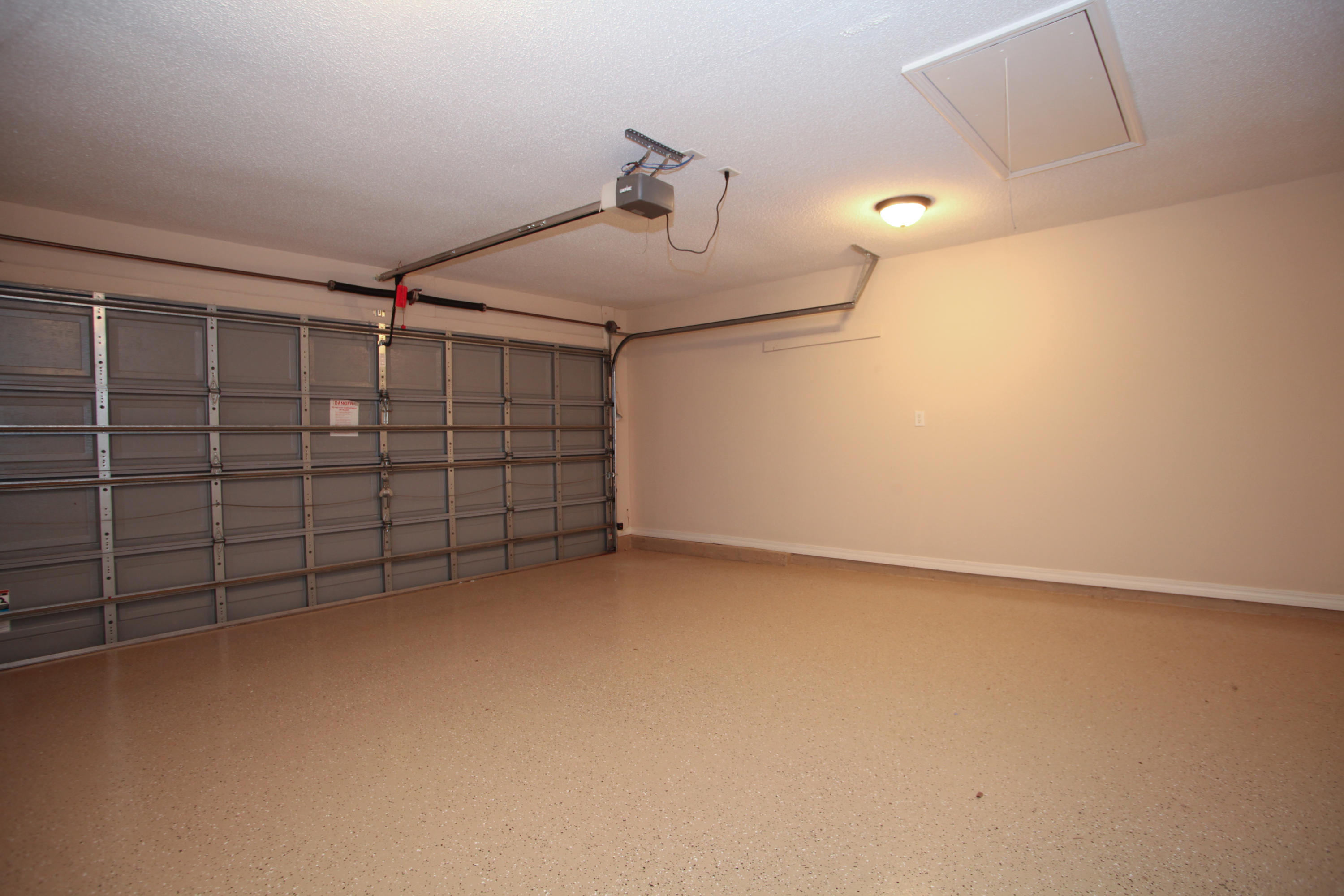 ROSS CROSSING - Residential