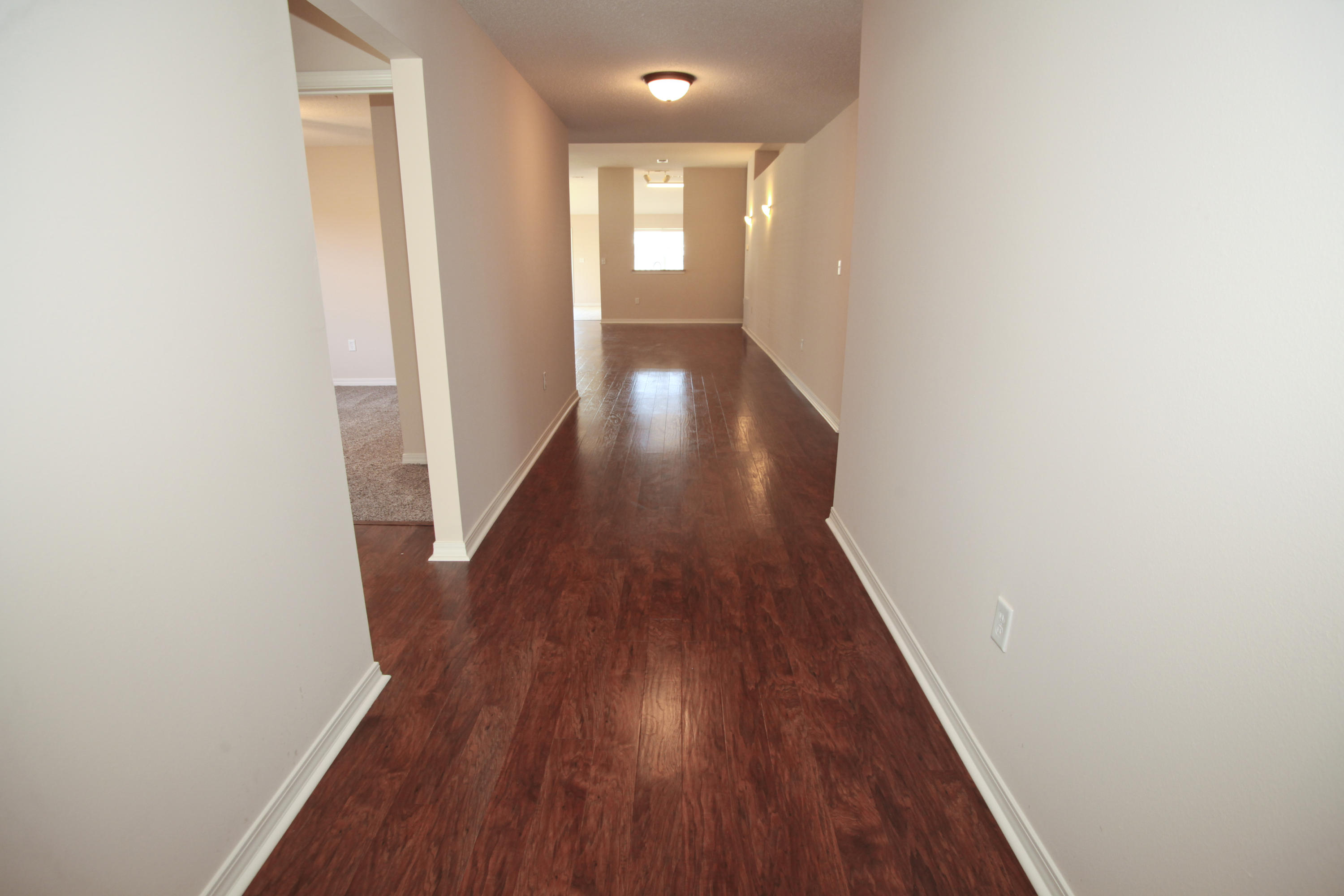 ROSS CROSSING - Residential