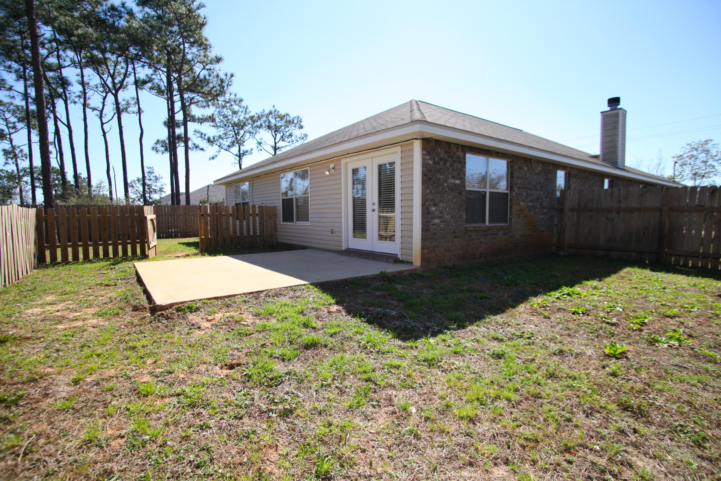 ROSS CROSSING - Residential