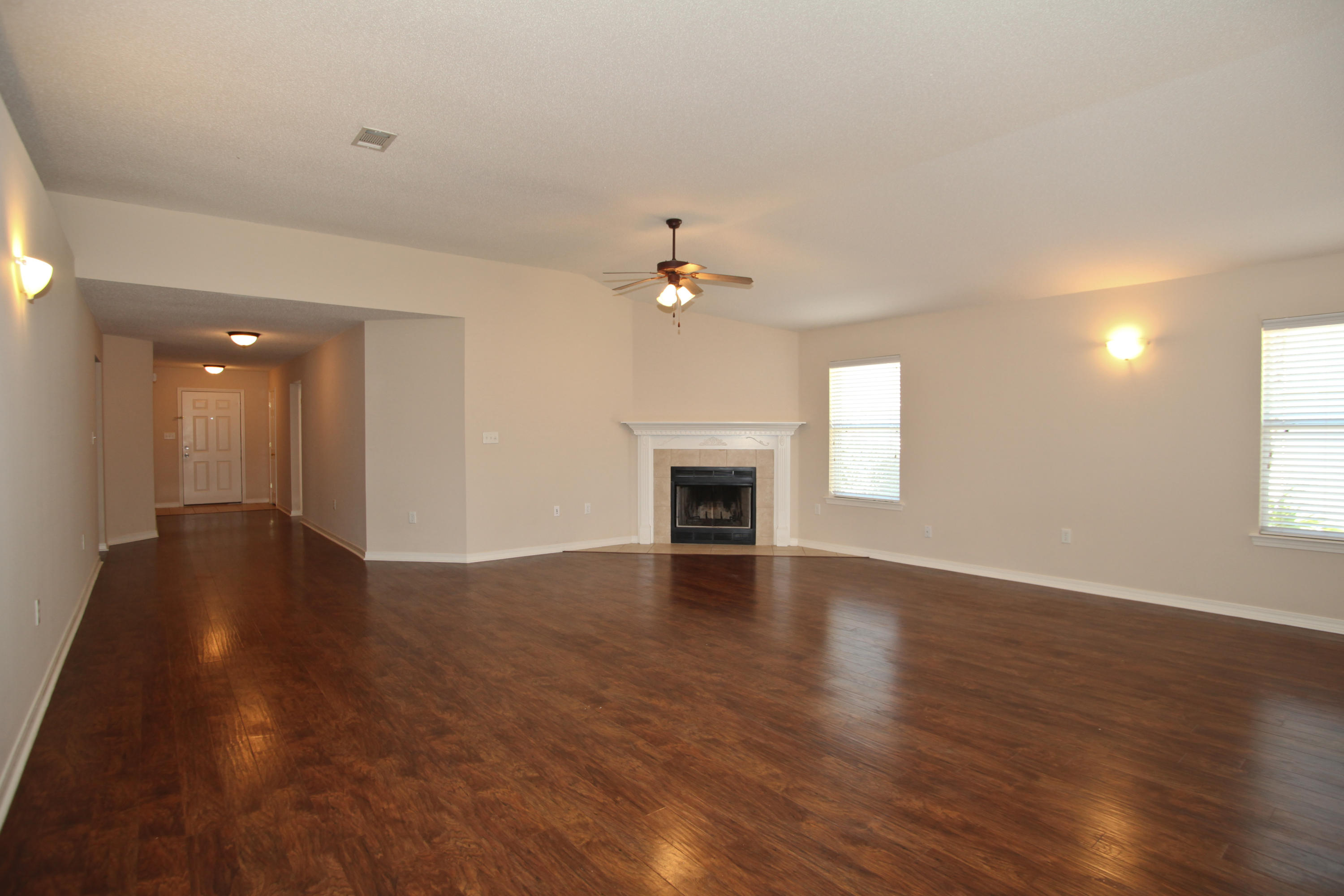 ROSS CROSSING - Residential