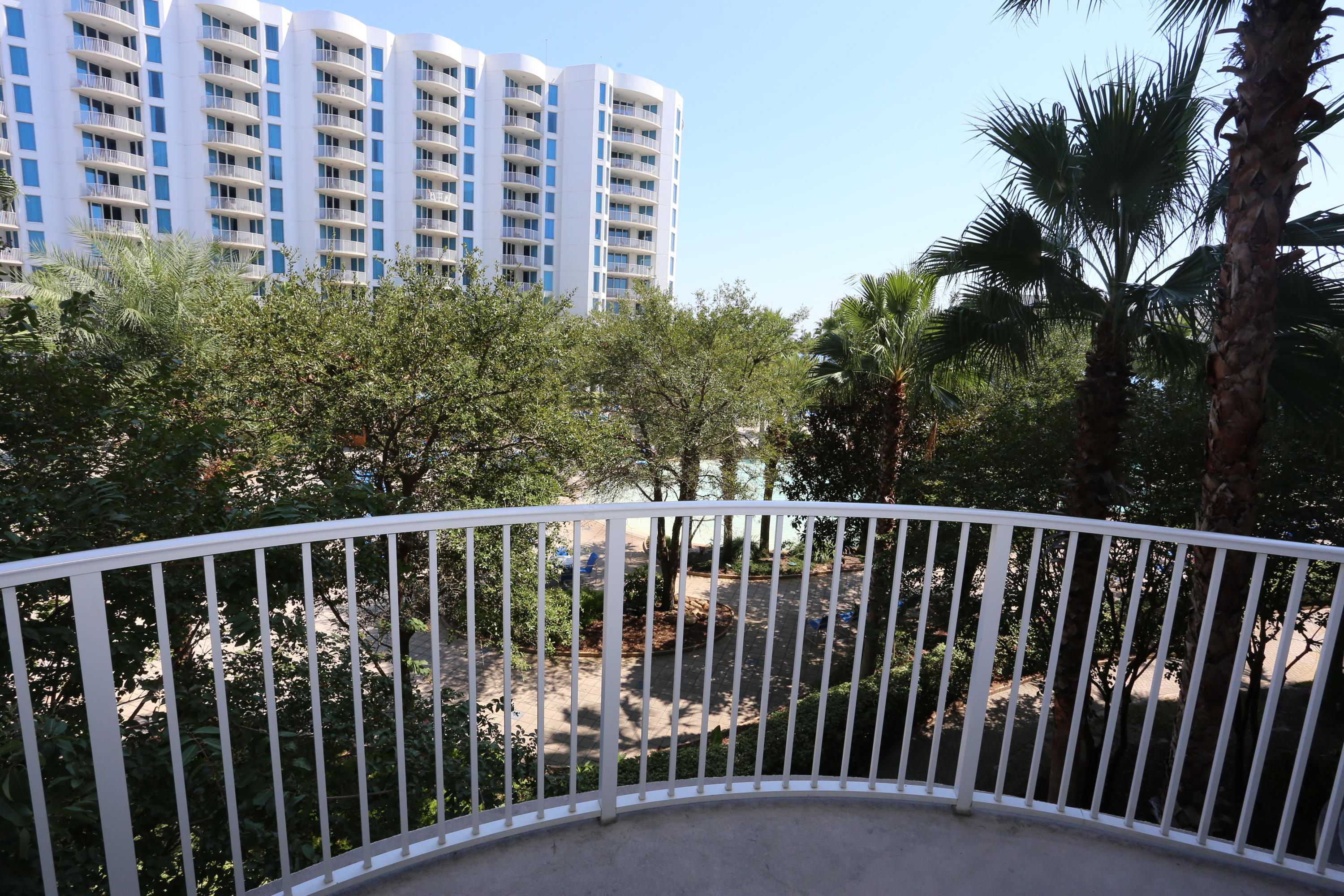 THE PALMS OF DESTIN - Residential