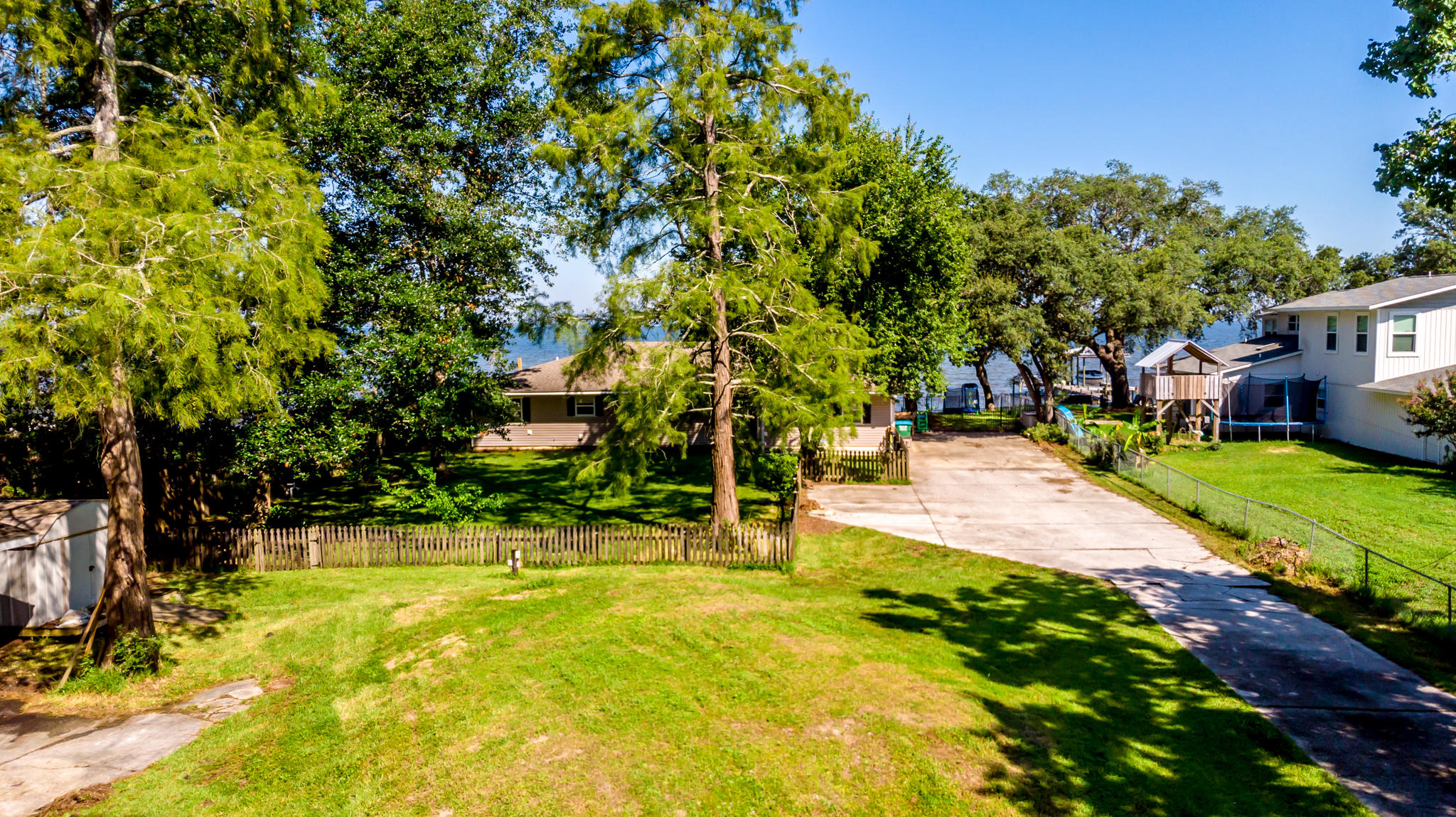 LAGNIAPPE BEACH - Residential