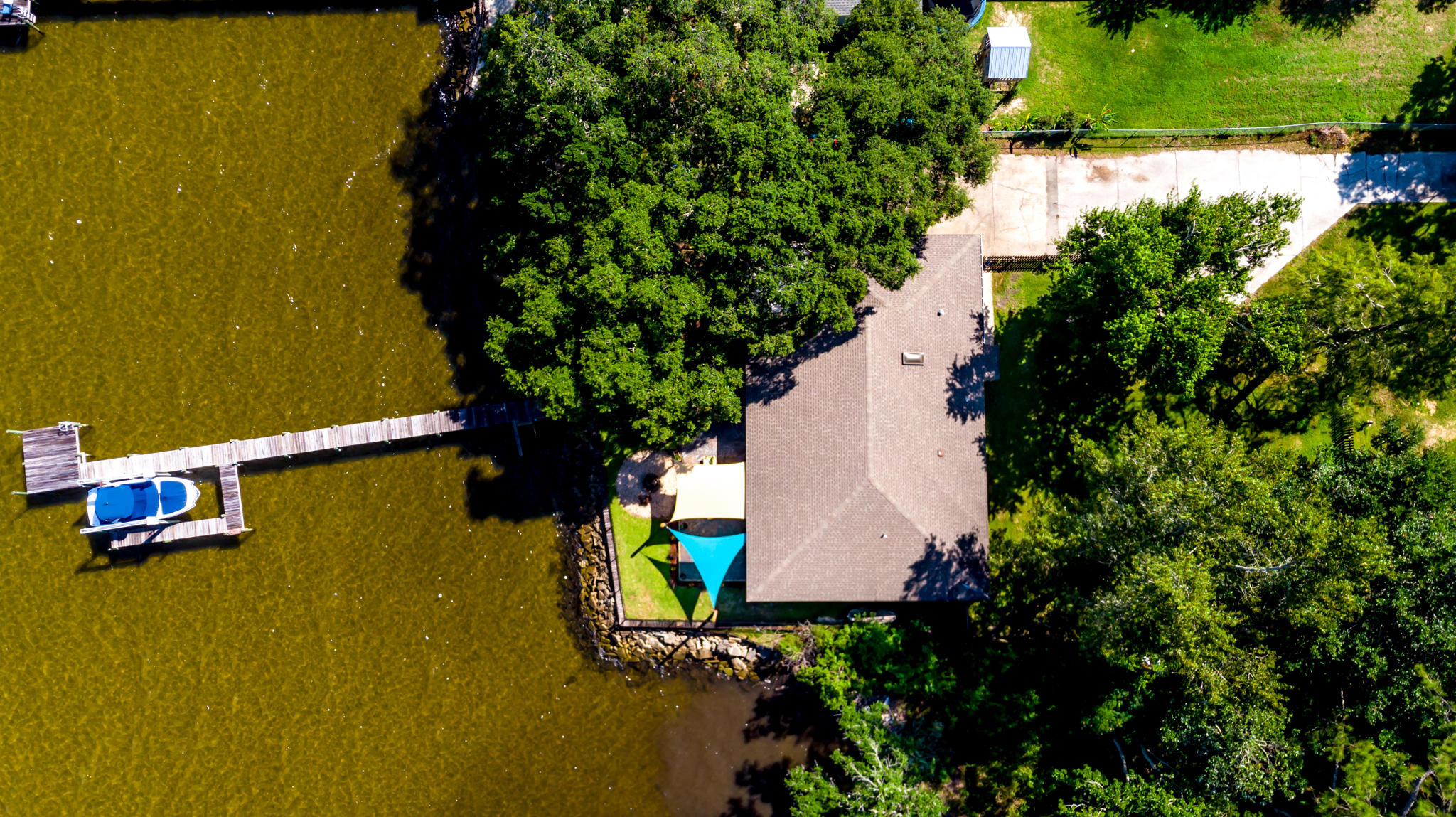 LAGNIAPPE BEACH - Residential