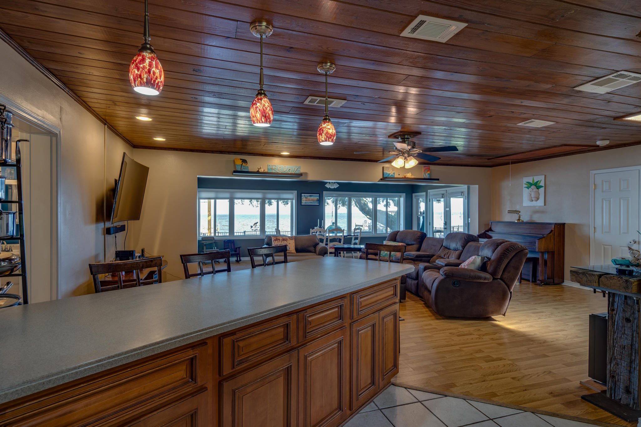 LAGNIAPPE BEACH - Residential