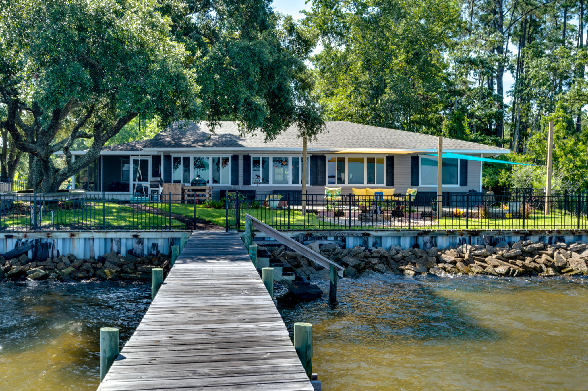 LAGNIAPPE BEACH - Residential