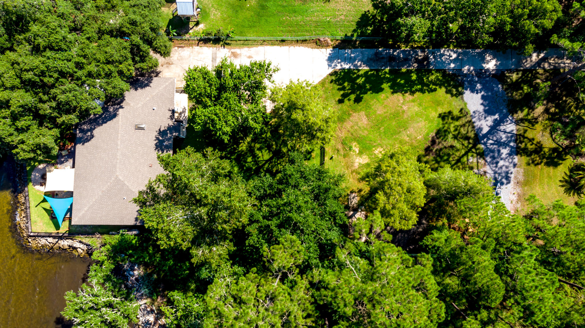 LAGNIAPPE BEACH - Residential