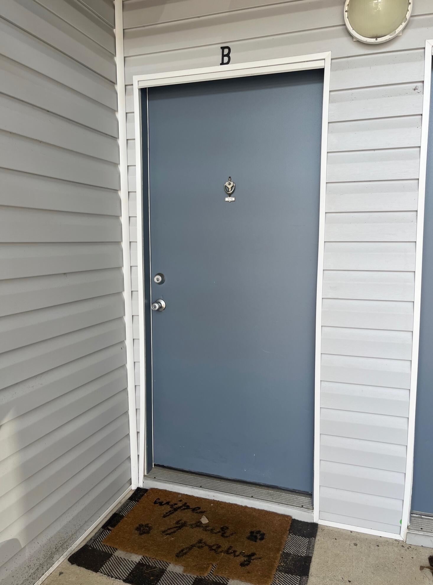 FINISTERRA CONDO - Residential