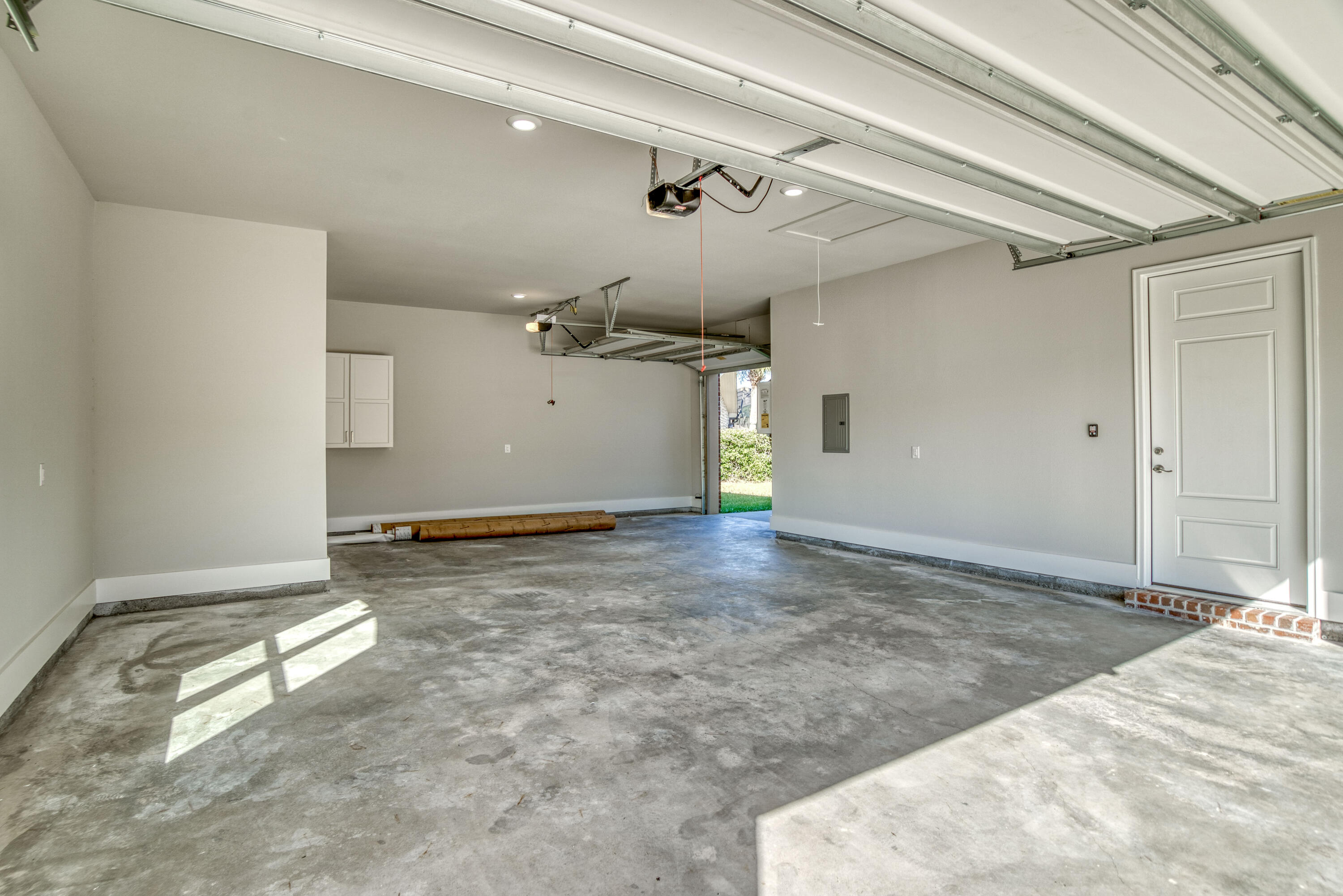 HIDDEN CREEK ESTATES AT HOLLEY BY THE SEA - Residential