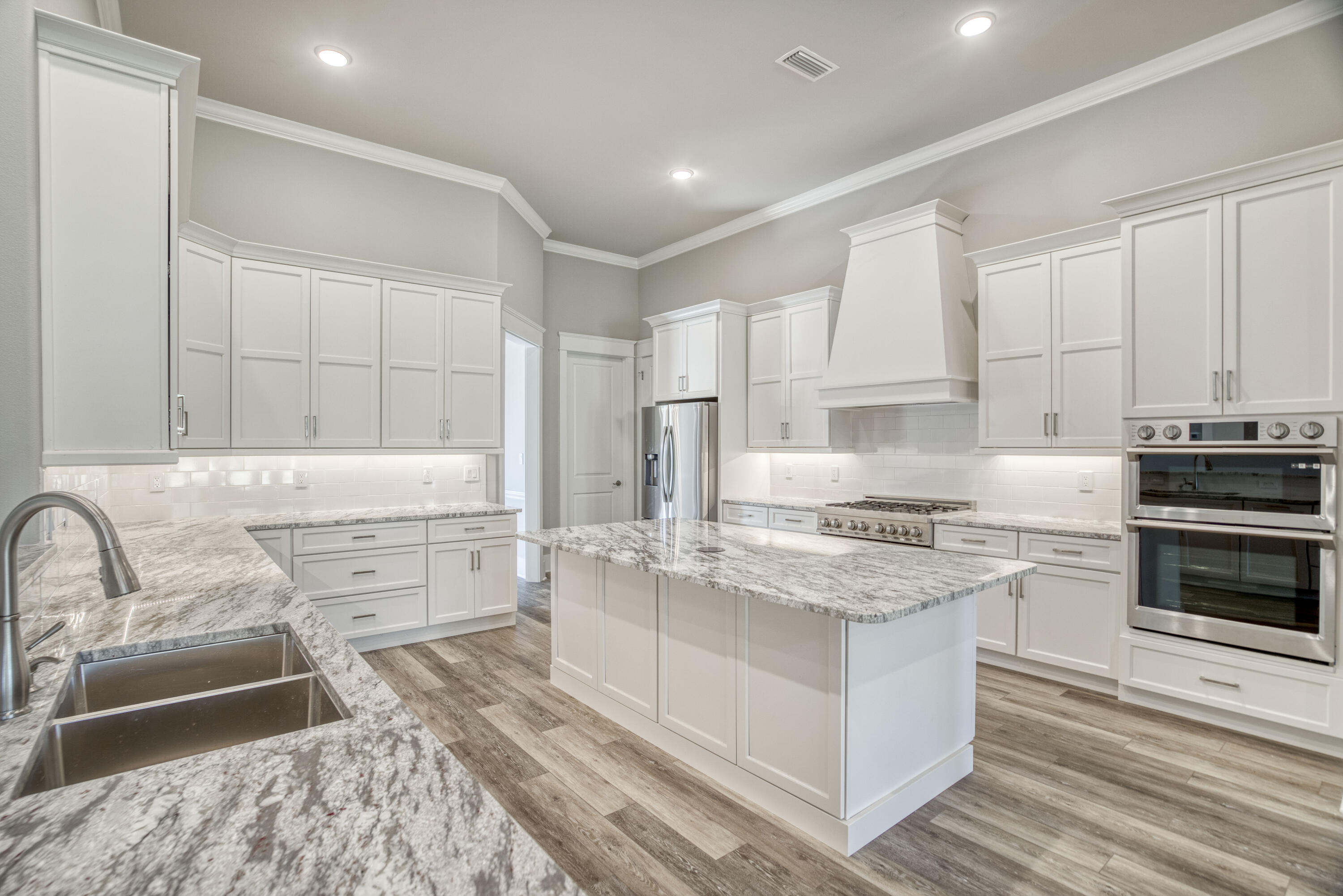 HIDDEN CREEK ESTATES AT HOLLEY BY THE SEA - Residential