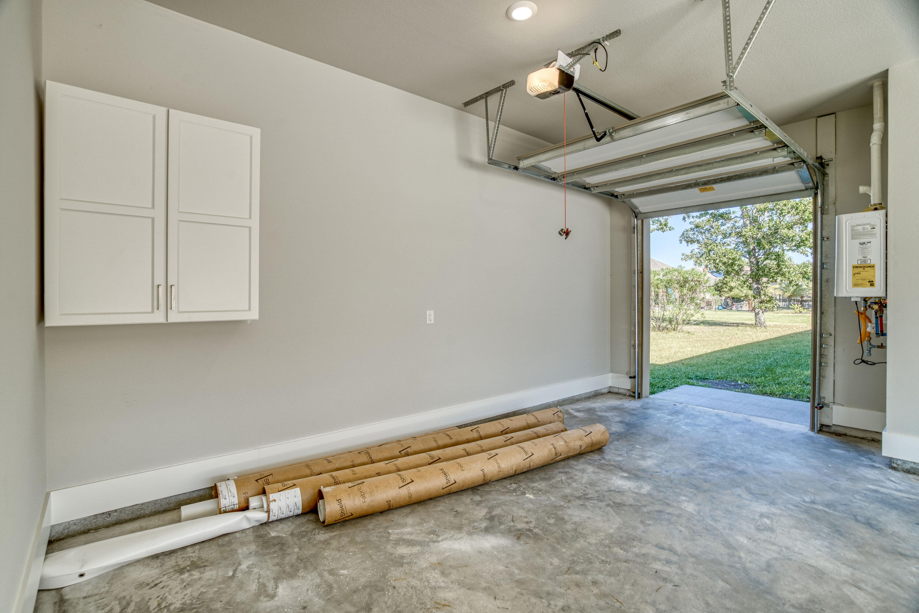 HIDDEN CREEK ESTATES AT HOLLEY BY THE SEA - Residential