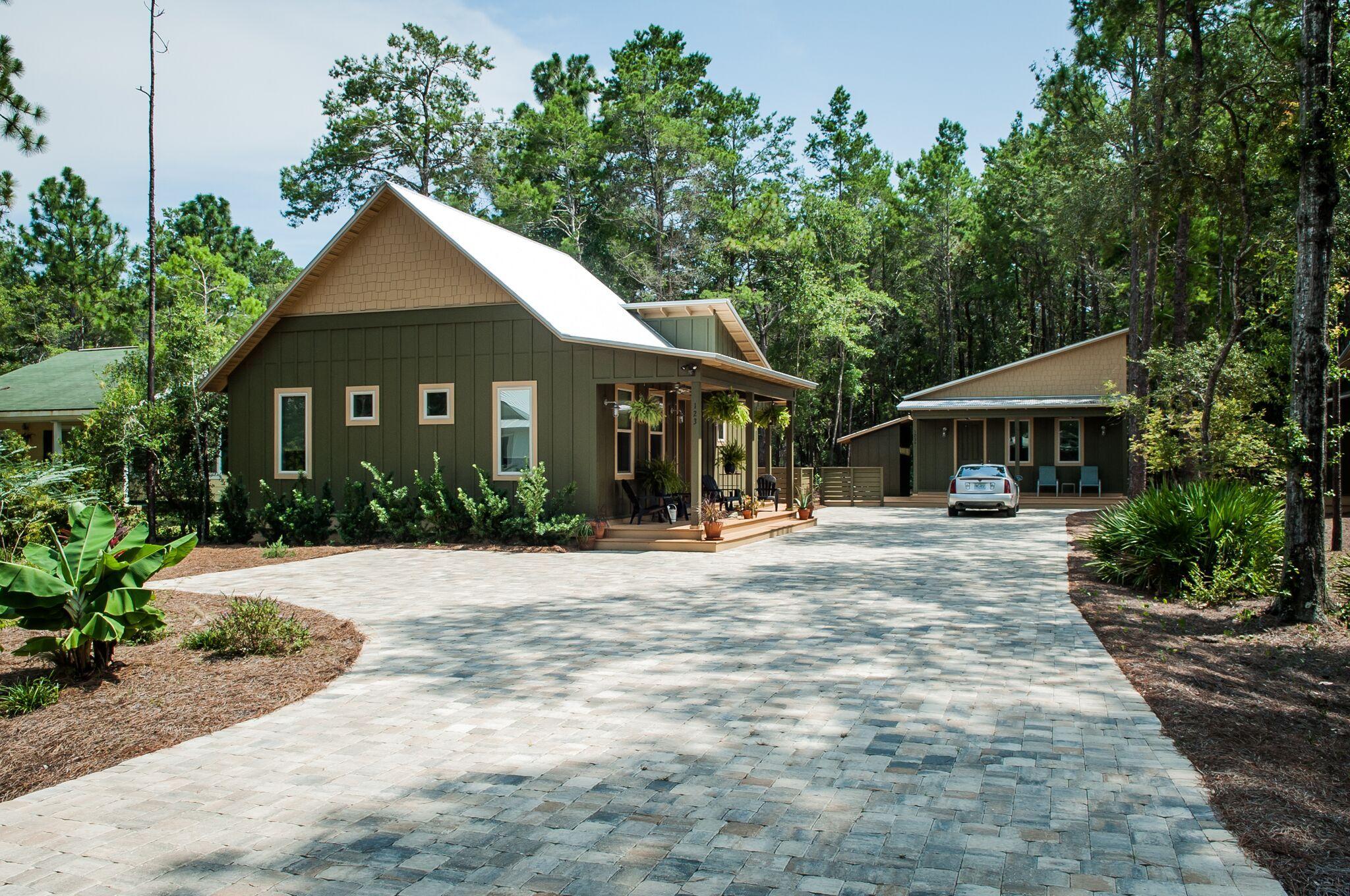 DAUGHETTES AMENDED - Residential