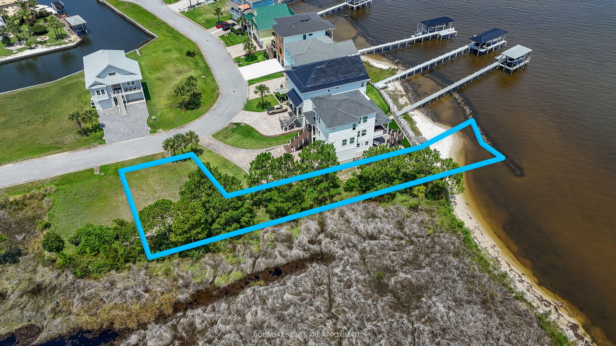 Clipper Bay - Land