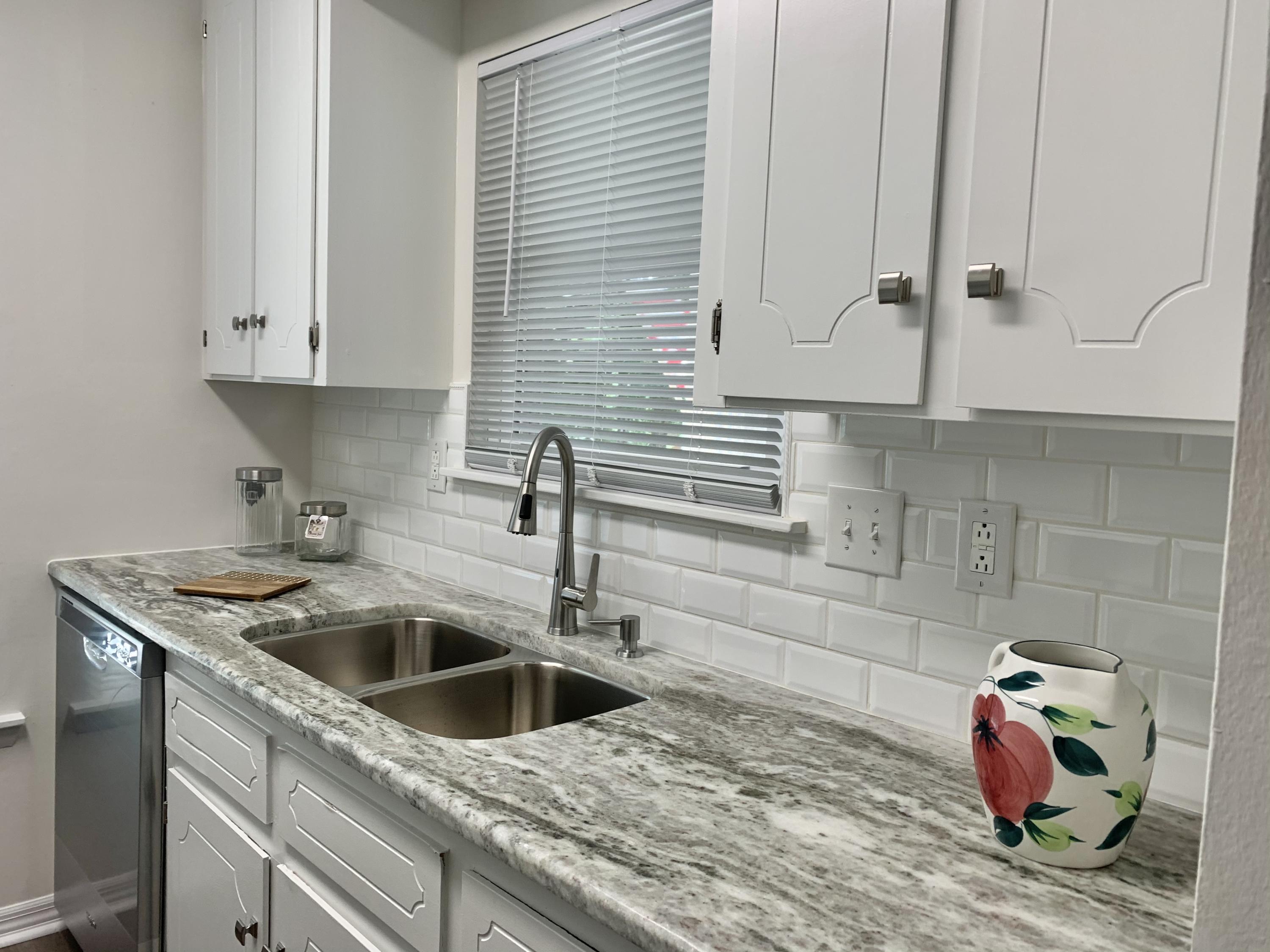 CREEKSIDE 2 - Residential