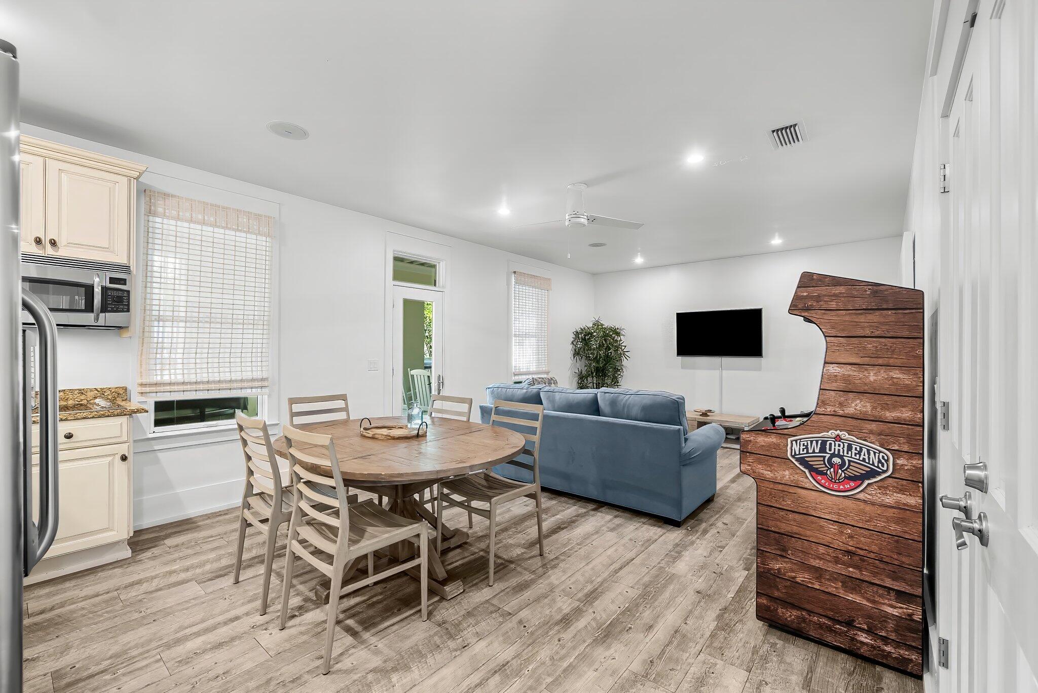 FRANGISTA BEACH 1ST ADDN - Residential