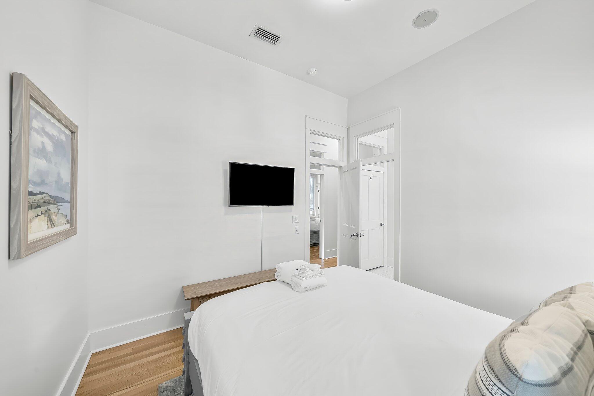 FRANGISTA BEACH 1ST ADDN - Residential