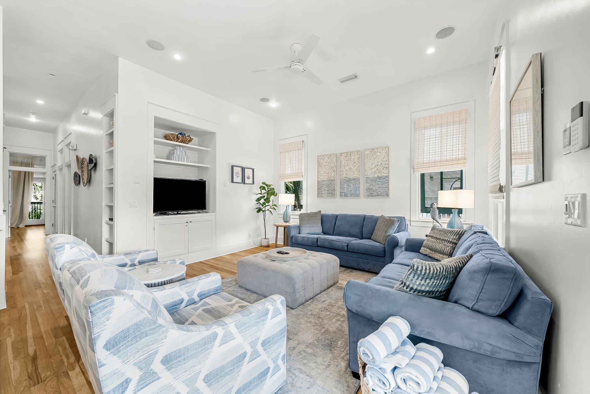 FRANGISTA BEACH 1ST ADDN - Residential