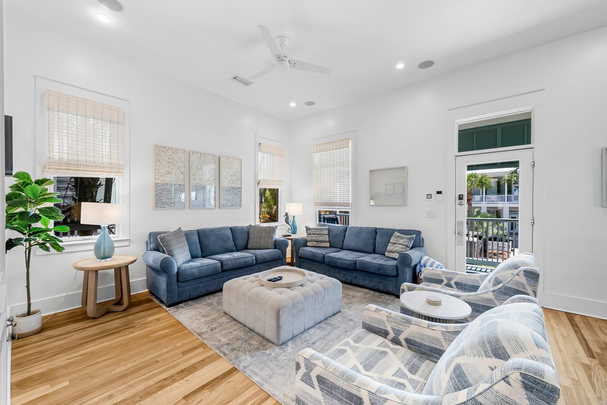 FRANGISTA BEACH 1ST ADDN - Residential