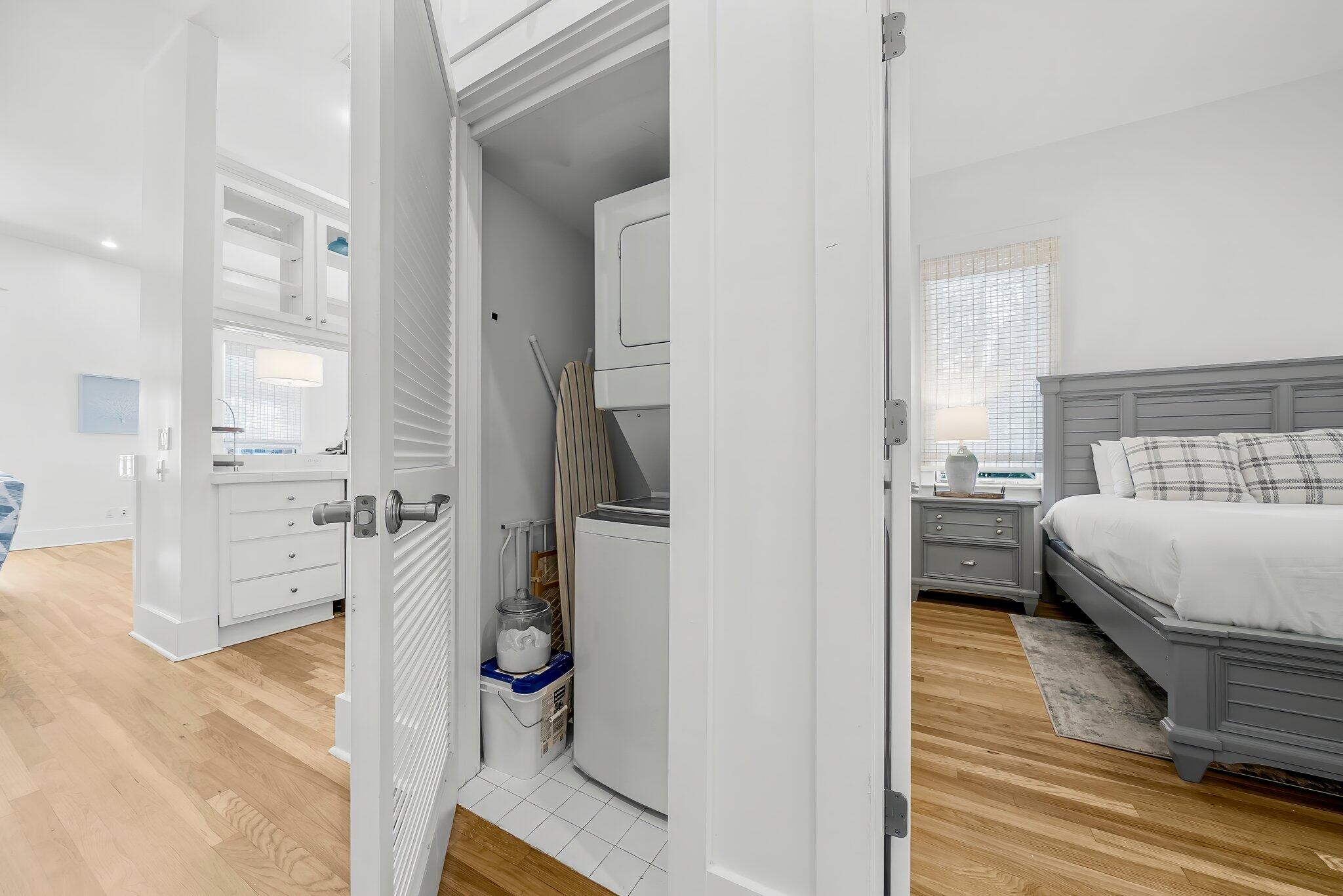 FRANGISTA BEACH 1ST ADDN - Residential