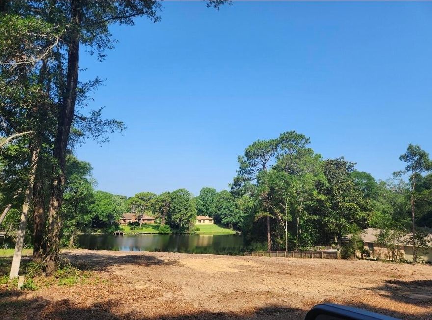 Build your dream home on this gorgeous, lakefront .55 acre lot in Rocky Bayou, Niceville! Enjoy plenty of space, beautiful sunsets and room to grow as you enjoy this lots promixity to Air Force bases, beaches, schools and more. Owner is also a builder and has a fabulous home plan ready to go or keep the plan and bring your own builder. Of course, you can start from scratch and design your own plan. Water tap fee paid. ($7000) and lot cleared ($25,000).  Great opportunity!