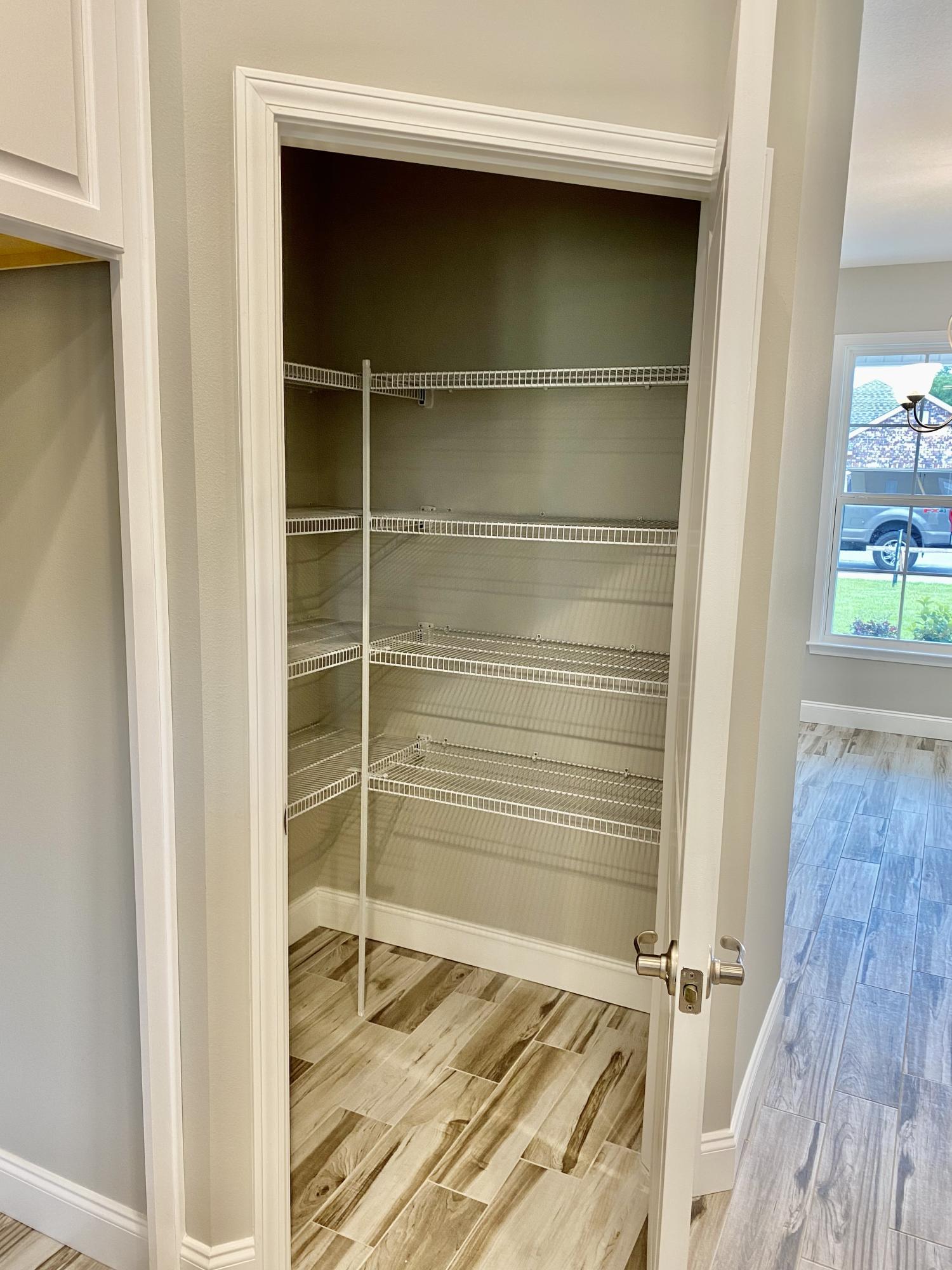 MCKENZIE MEADOWS - Residential