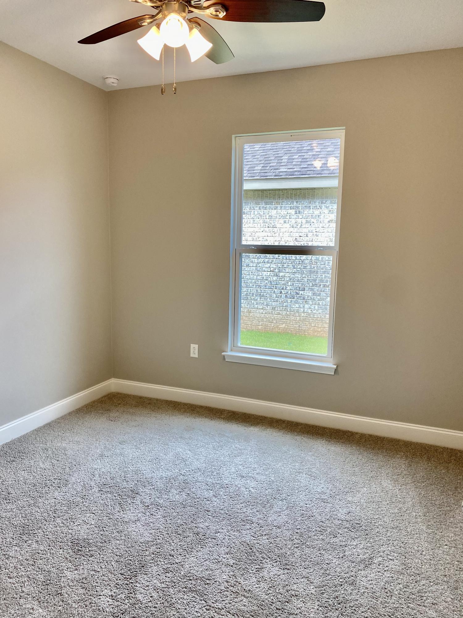 MCKENZIE MEADOWS - Residential