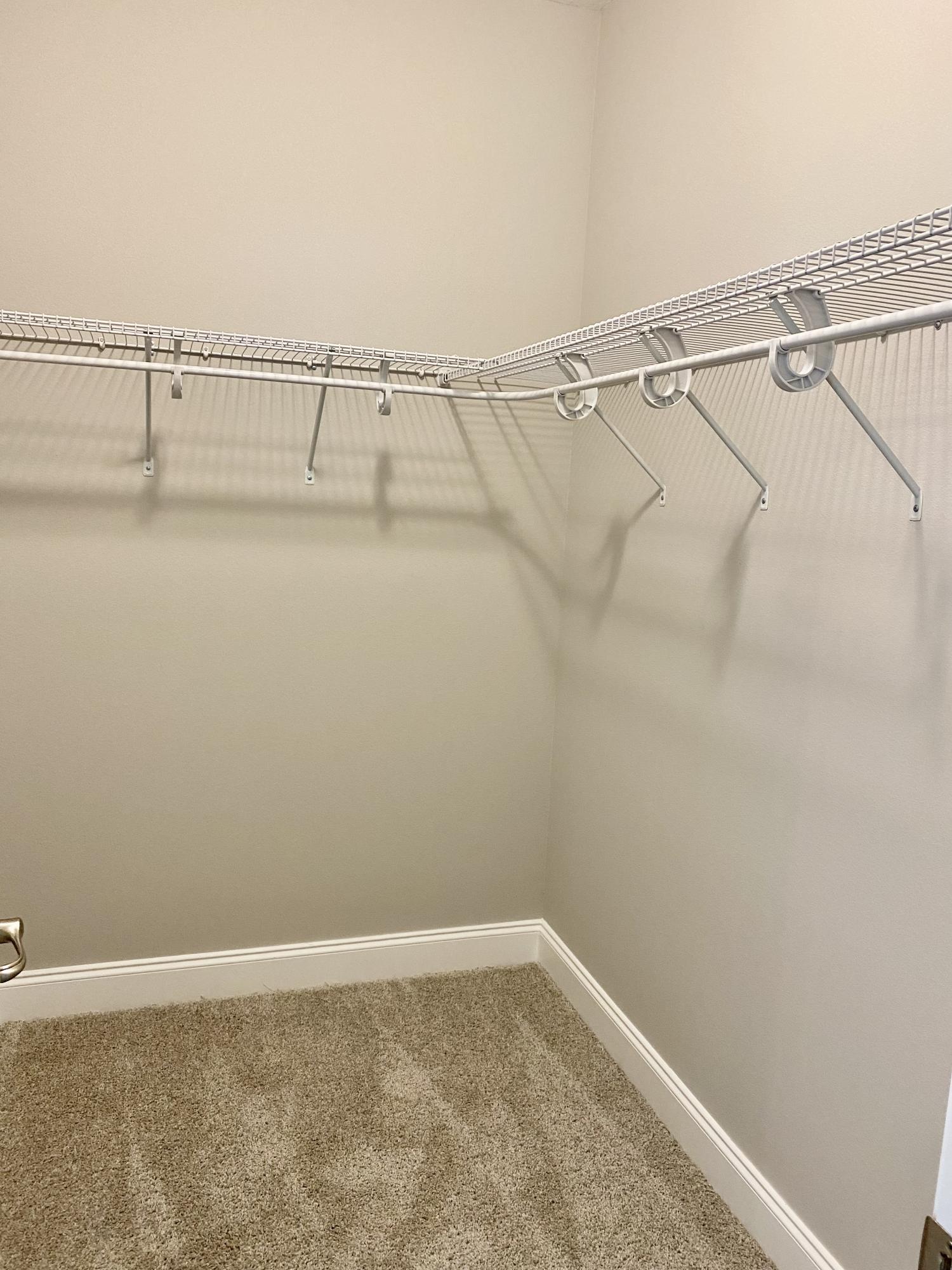 MCKENZIE MEADOWS - Residential