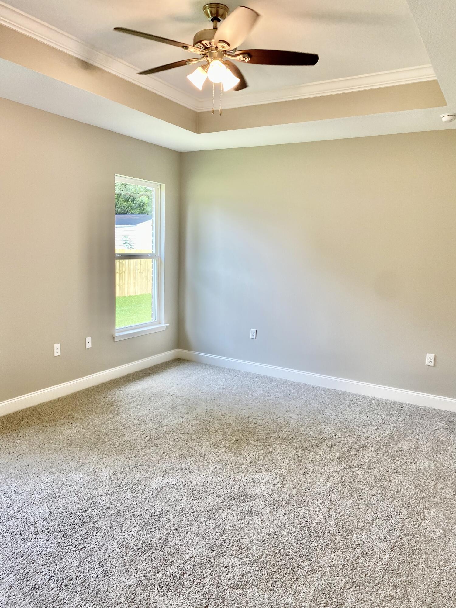 MCKENZIE MEADOWS - Residential